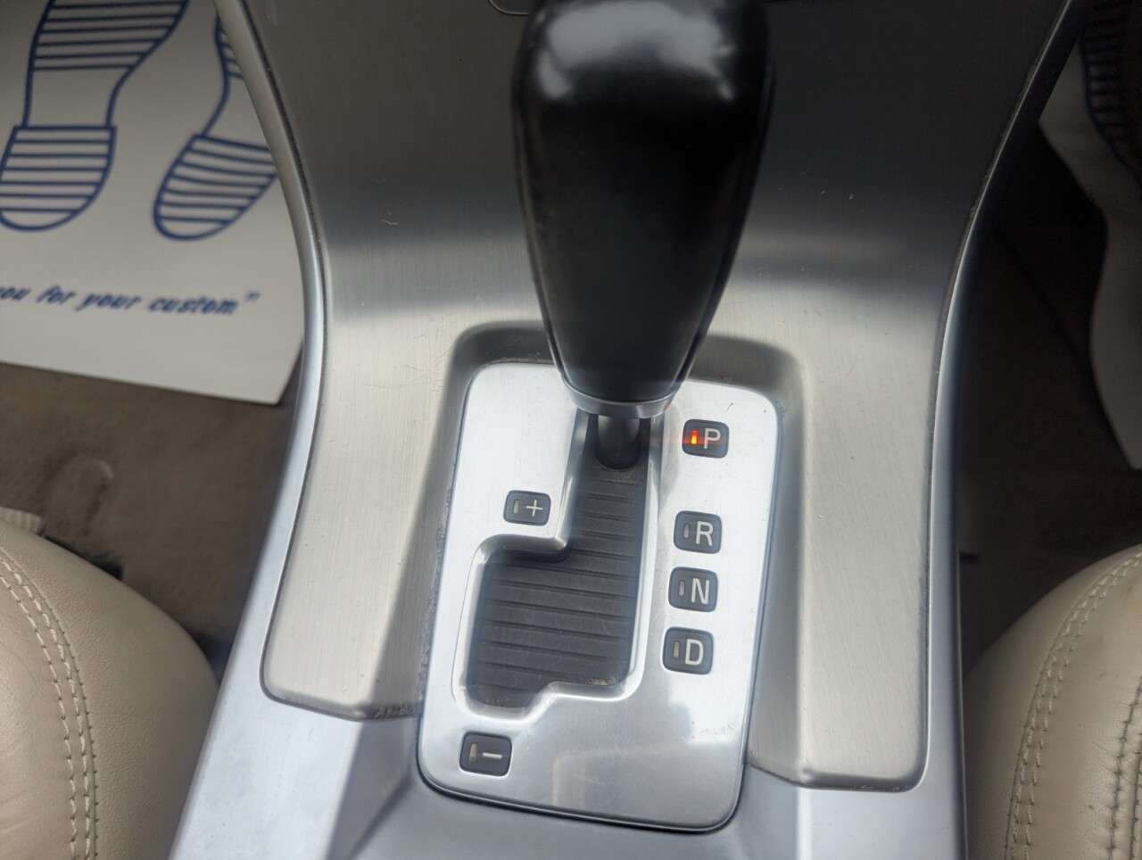 2011 VOLVO XC60 2011 VOLVO XC60