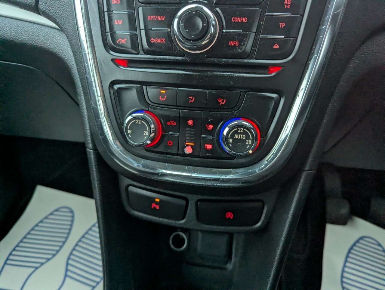 2015 VAUXHALL MOKKA 2015 VAUXHALL MOKKA