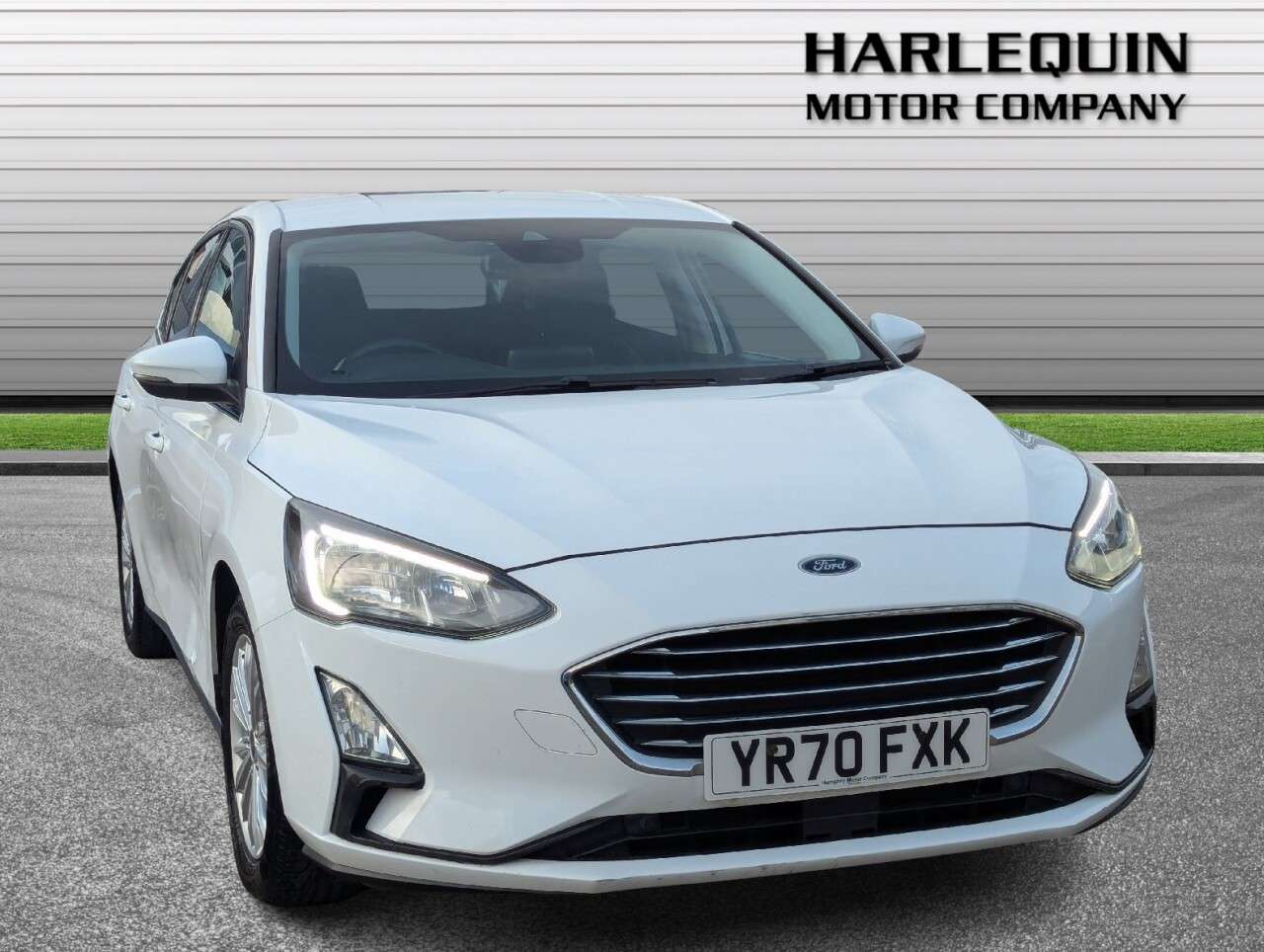 A 2020 FORD FOCUS 1.0T EcoBoost Titanium Hatchback 5dr Petrol Auto Euro 6 (s/s) (125 ps) SATN A 2020 FORD FOCUS 1.0T EcoBoost Titanium Hatchback 5dr Petrol Auto Euro 6 (s/s) (125 ps) SATN