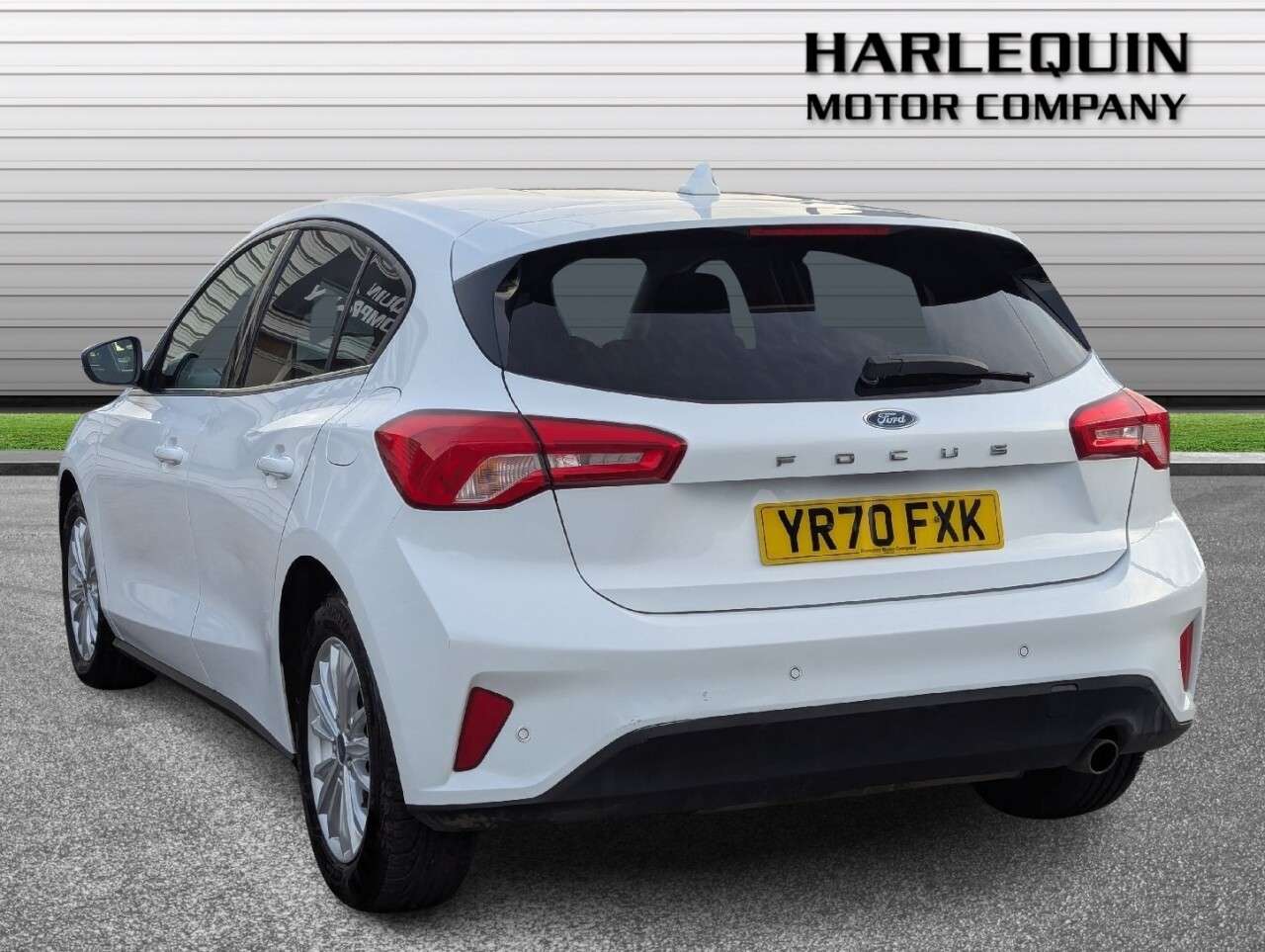 A 2020 FORD FOCUS 1.0T EcoBoost Titanium Hatchback 5dr Petrol Auto Euro 6 (s/s) (125 ps) SATN A 2020 FORD FOCUS 1.0T EcoBoost Titanium Hatchback 5dr Petrol Auto Euro 6 (s/s) (125 ps) SATN