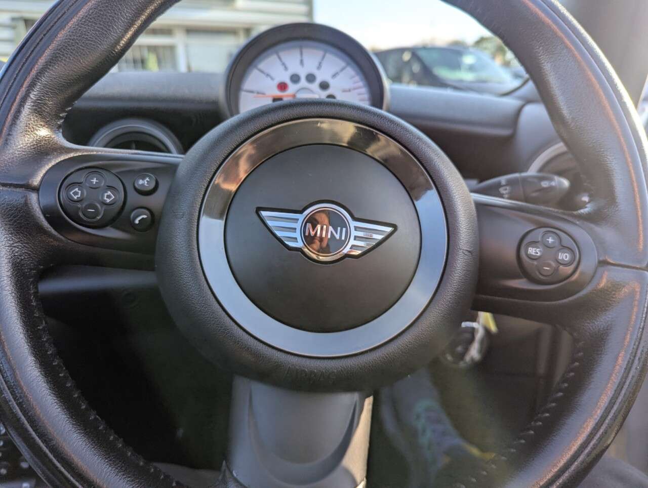 2011 MINI CONVERTIBLE 2011 MINI CONVERTIBLE