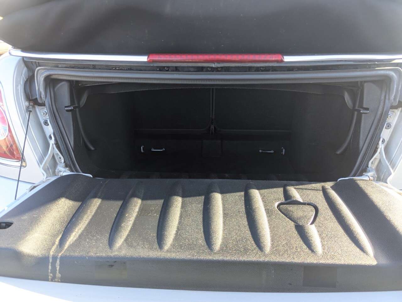 2011 MINI CONVERTIBLE 2011 MINI CONVERTIBLE