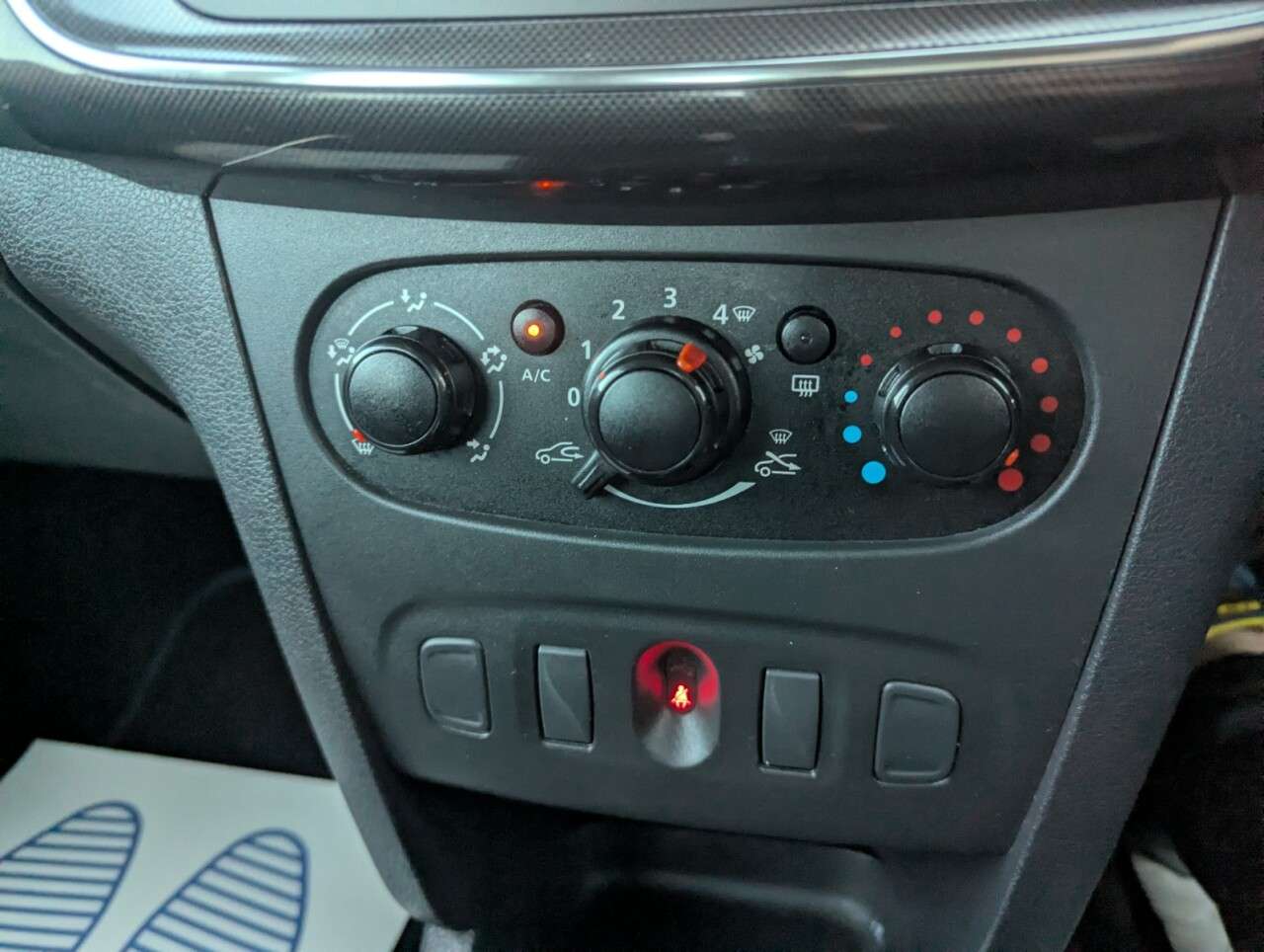 2018 DACIA SANDERO 2018 DACIA SANDERO