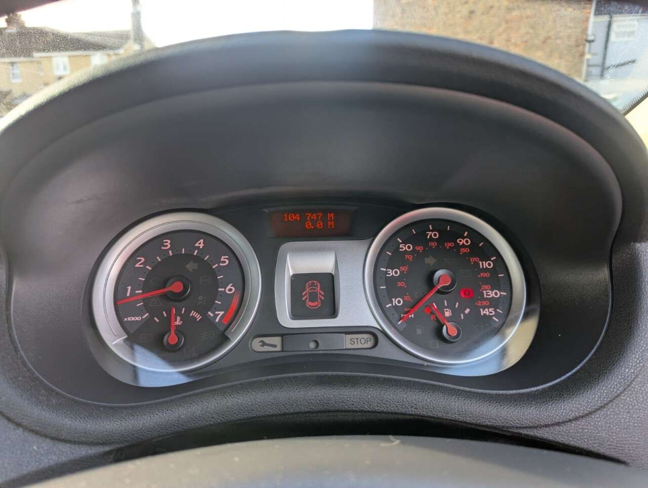 A 2007 RENAULT CLIO 2.0 VVT Dynamique S Hatchback 3dr Petrol Manual (173 g/km, 138 bhp) PAN ROO A 2007 RENAULT CLIO 2.0 VVT Dynamique S Hatchback 3dr Petrol Manual (173 g/km, 138 bhp) PAN ROO