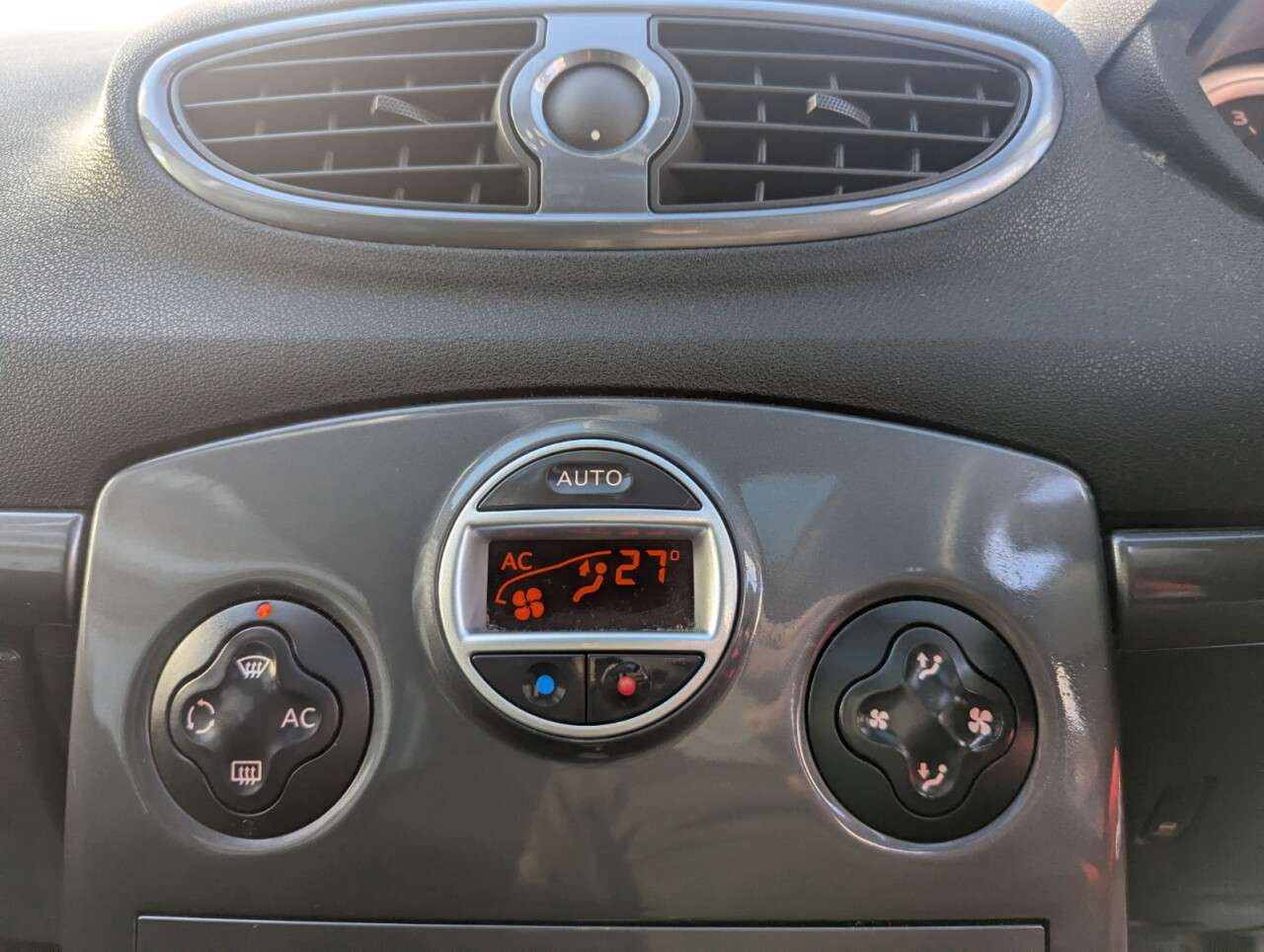 2007 RENAULT CLIO 2007 RENAULT CLIO