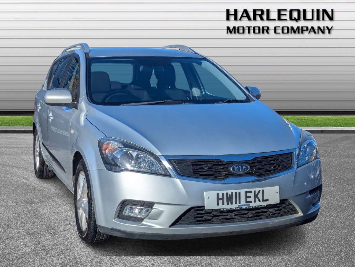 Check out this Kia Ceed 2011 Diesel Manual