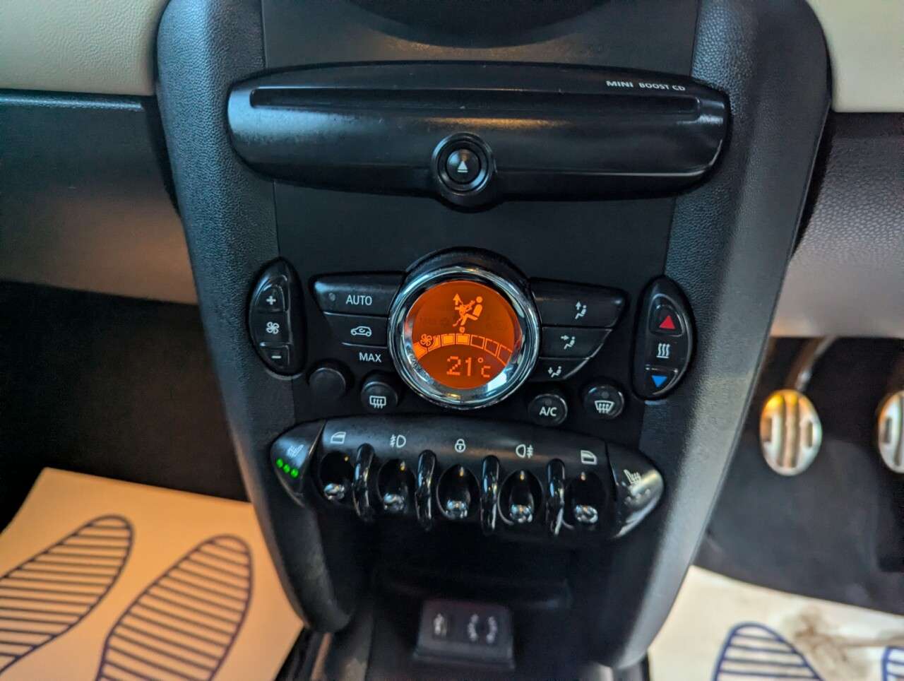 2013 MINI CLUBMAN 2013 MINI CLUBMAN