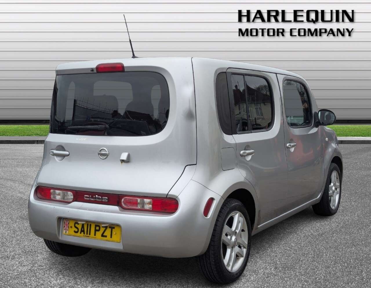 2011 NISSAN CUBE 2011 NISSAN CUBE