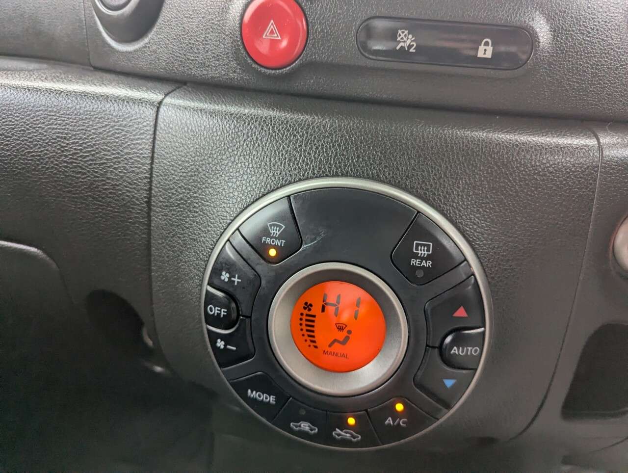 2011 NISSAN CUBE 2011 NISSAN CUBE