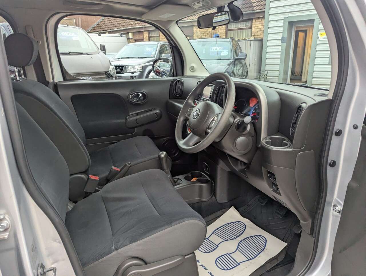 2011 NISSAN CUBE 2011 NISSAN CUBE