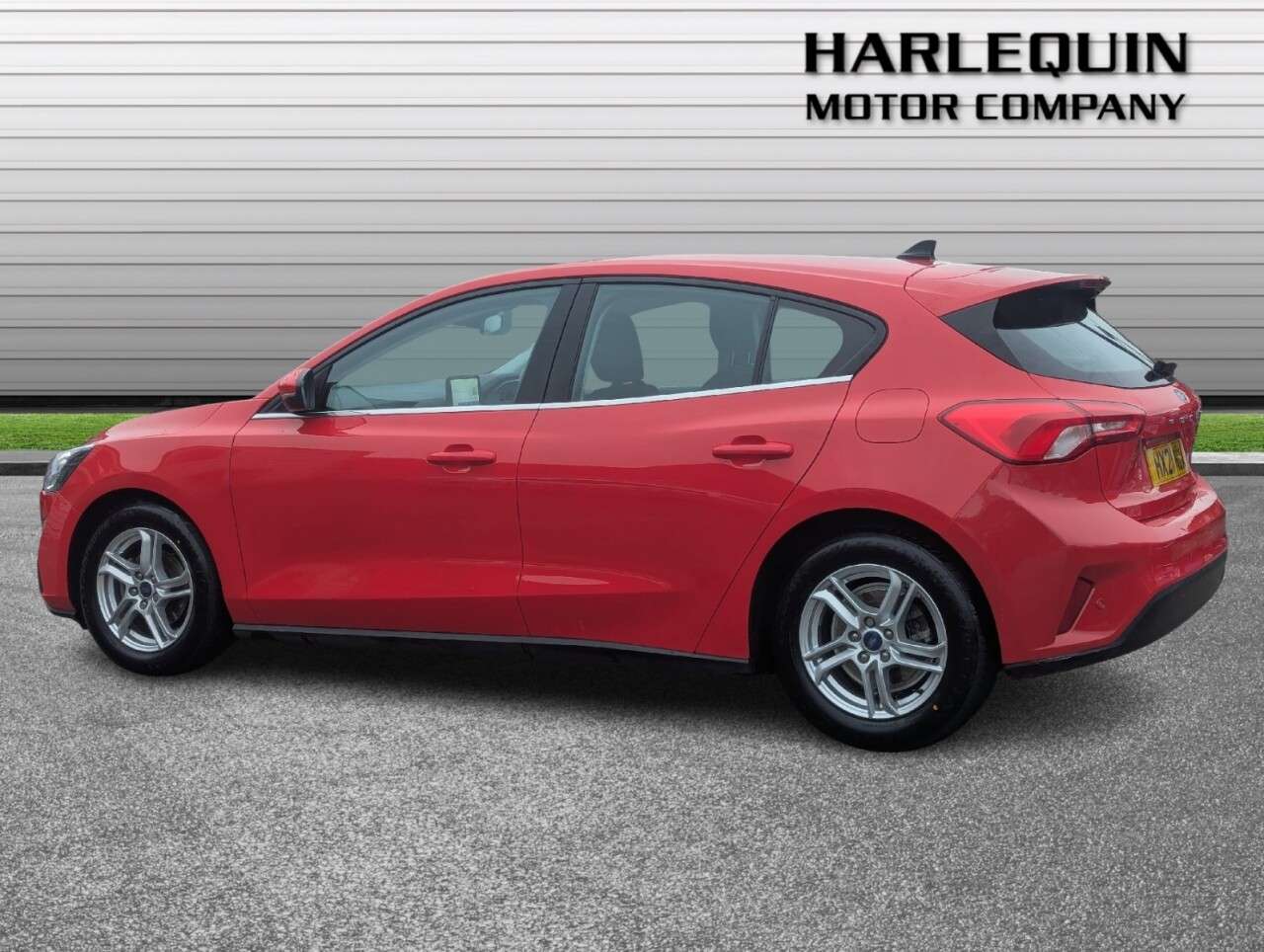A 2021 FORD FOCUS 1.0T EcoBoost Zetec Hatchback 5dr Petrol Manual Euro 6 (s/s) (125 ps) FULL A 2021 FORD FOCUS 1.0T EcoBoost Zetec Hatchback 5dr Petrol Manual Euro 6 (s/s) (125 ps) FULL