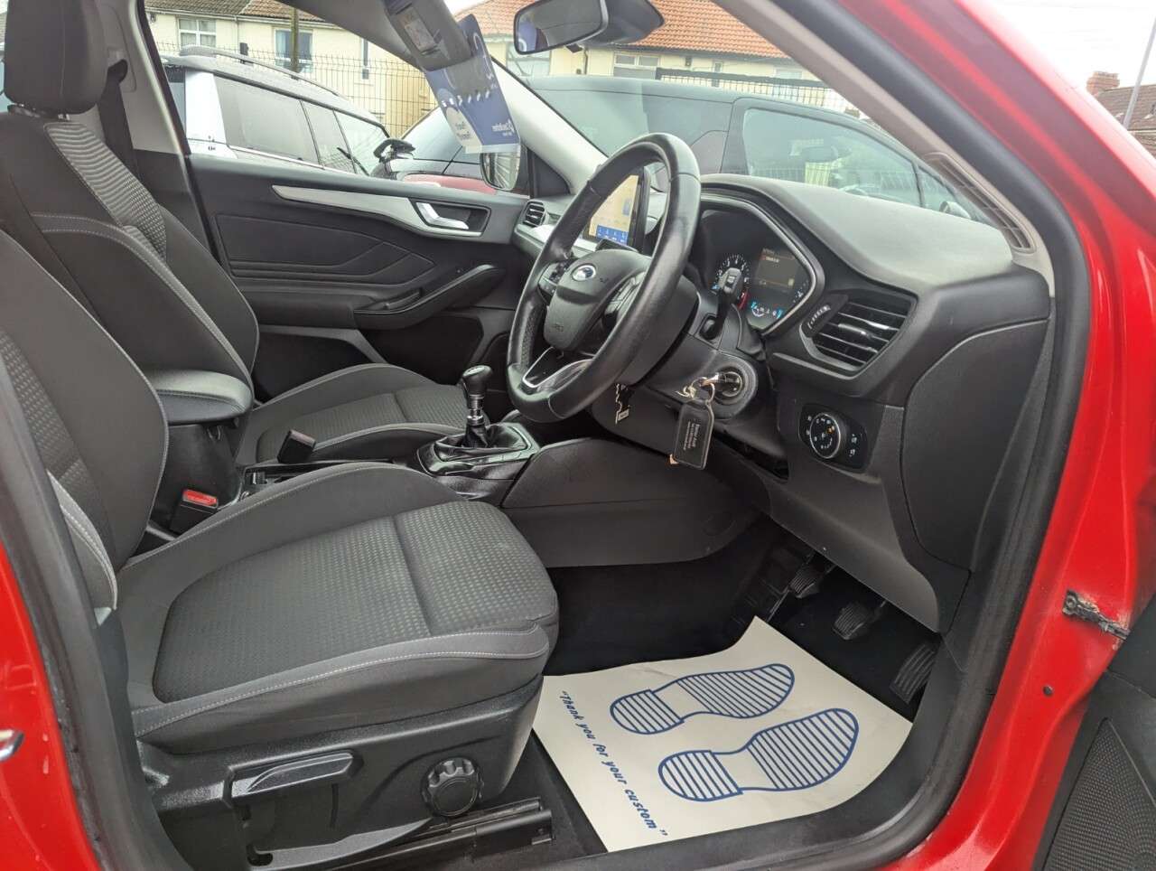 A 2021 FORD FOCUS 1.0T EcoBoost Zetec Hatchback 5dr Petrol Manual Euro 6 (s/s) (125 ps) FULL A 2021 FORD FOCUS 1.0T EcoBoost Zetec Hatchback 5dr Petrol Manual Euro 6 (s/s) (125 ps) FULL