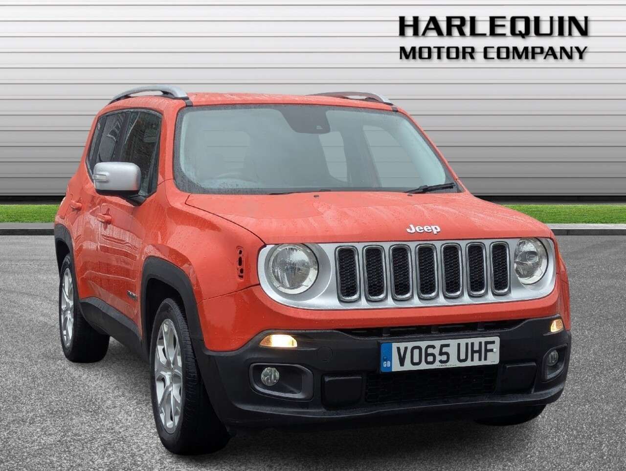A 2015 JEEP RENEGADE 1.4T MultiAirII Limited SUV 5dr Petrol DDCT Euro 6 (s/s) (140 ps) A 2015 JEEP RENEGADE 1.4T MultiAirII Limited SUV 5dr Petrol DDCT Euro 6 (s/s) (140 ps)