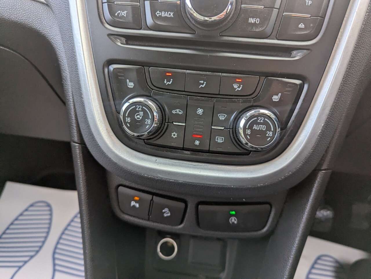 2016 VAUXHALL MOKKA 2016 VAUXHALL MOKKA