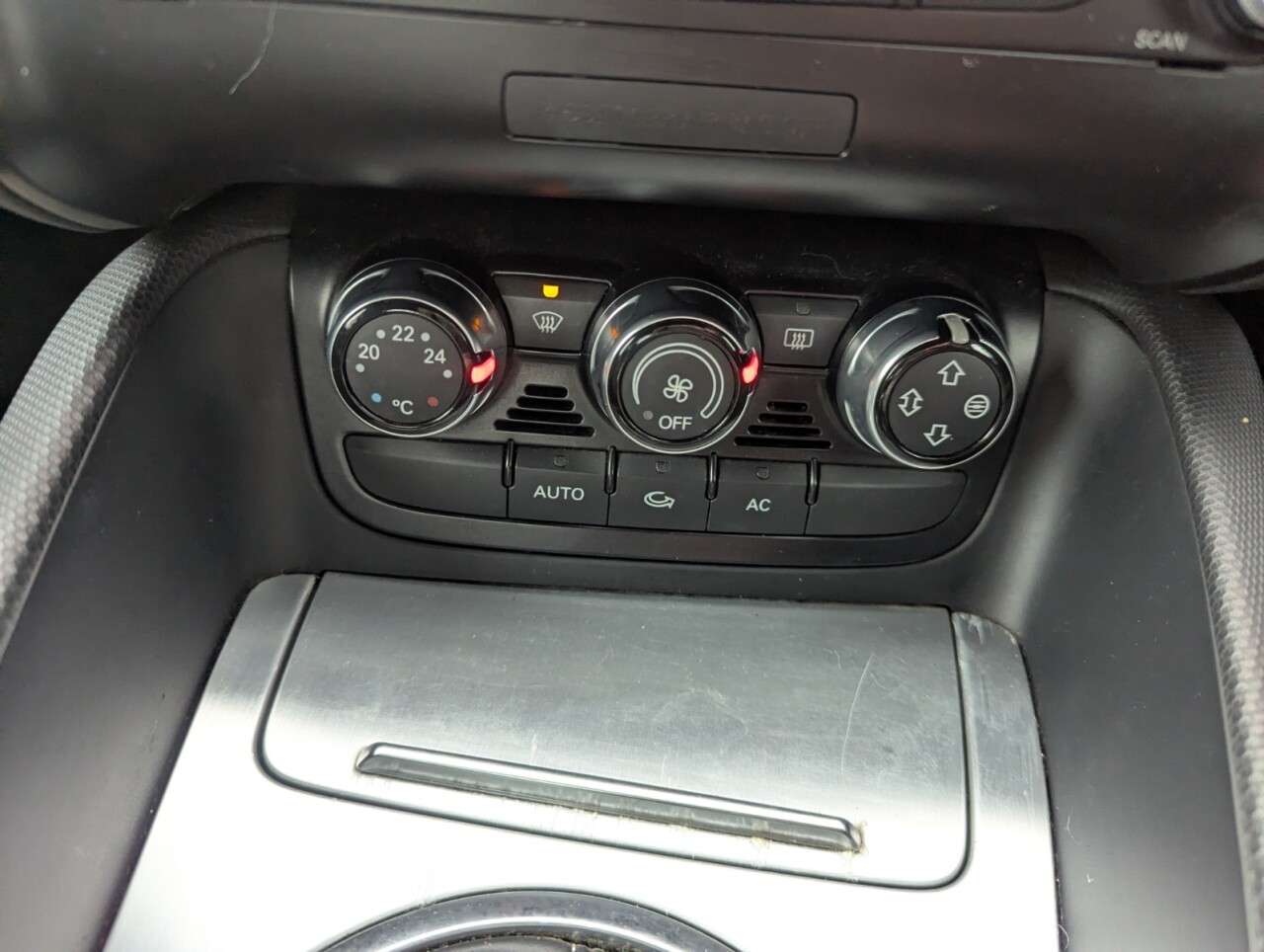 2011 AUDI TT 2011 AUDI TT