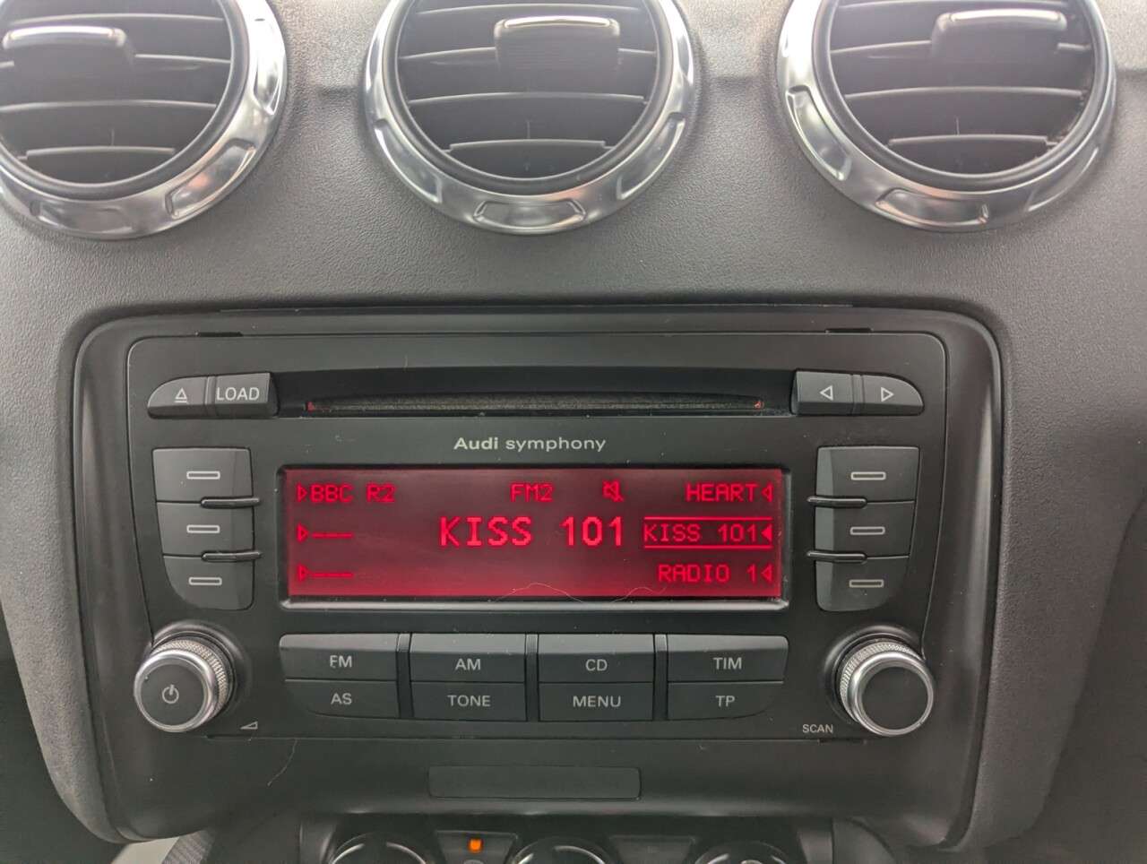 2011 AUDI TT 2011 AUDI TT