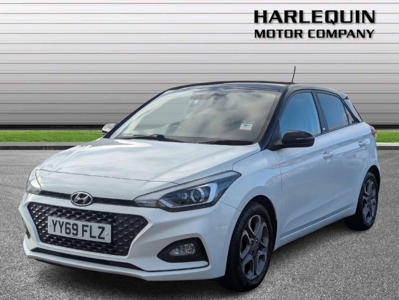 A 2019 HYUNDAI I20 1.2 Play Hatchback 5dr Petrol Manual Euro 6 (s/s) (84 ps) FULL SERVICE HIST A 2019 HYUNDAI I20 1.2 Play Hatchback 5dr Petrol Manual Euro 6 (s/s) (84 ps) FULL SERVICE HIST