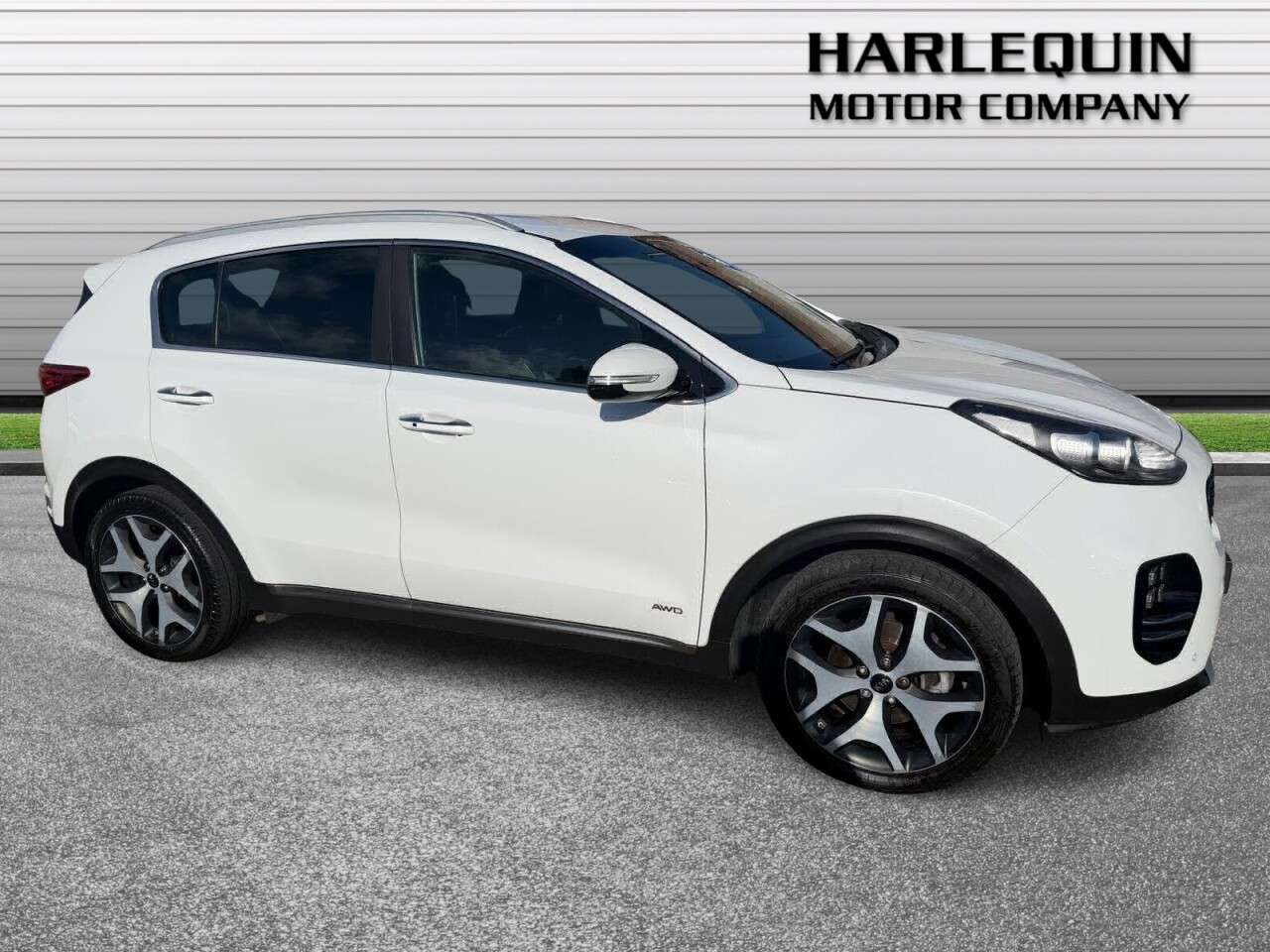 A 2016 KIA SPORTAGE 2.0 CRDi GT-Line SUV 5dr Diesel Manual AWD Euro 6 (134 bhp) FULL SERVICE HI A 2016 KIA SPORTAGE 2.0 CRDi GT-Line SUV 5dr Diesel Manual AWD Euro 6 (134 bhp) FULL SERVICE HI