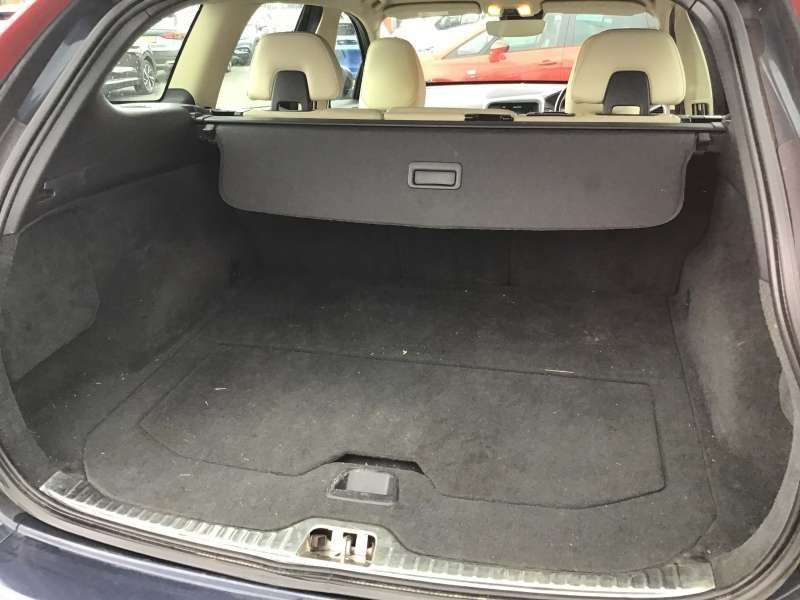 2014 VOLVO XC60 2014 VOLVO XC60