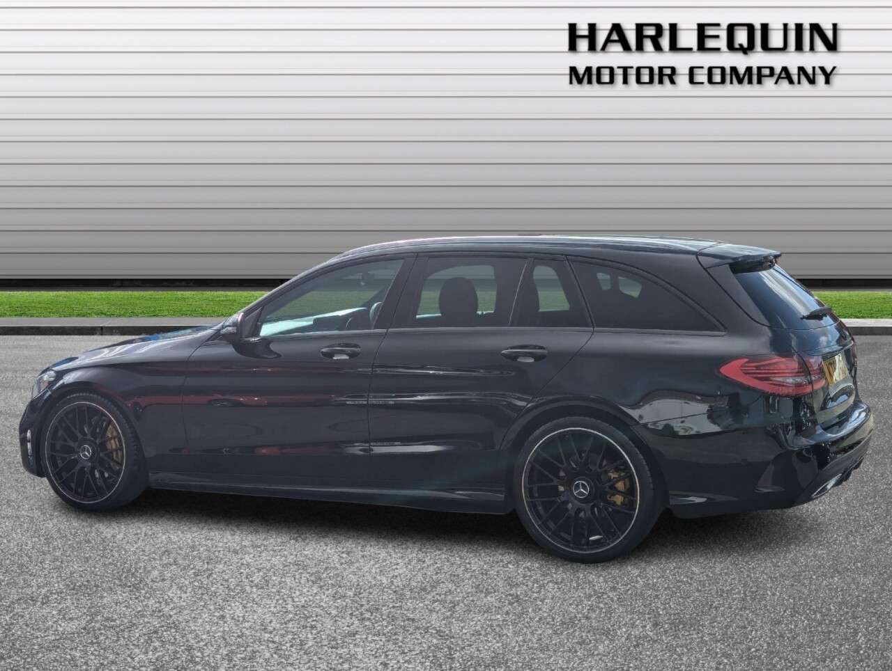 A 2019 MERCEDES-BENZ C-CLASS 2.0 C220d AMG Line Edition Estate 5dr Diesel G-Tronic+ Euro 6 (s/s) (194 ps A 2019 MERCEDES-BENZ C-CLASS 2.0 C220d AMG Line Edition Estate 5dr Diesel G-Tronic+ Euro 6 (s/s) (194 ps