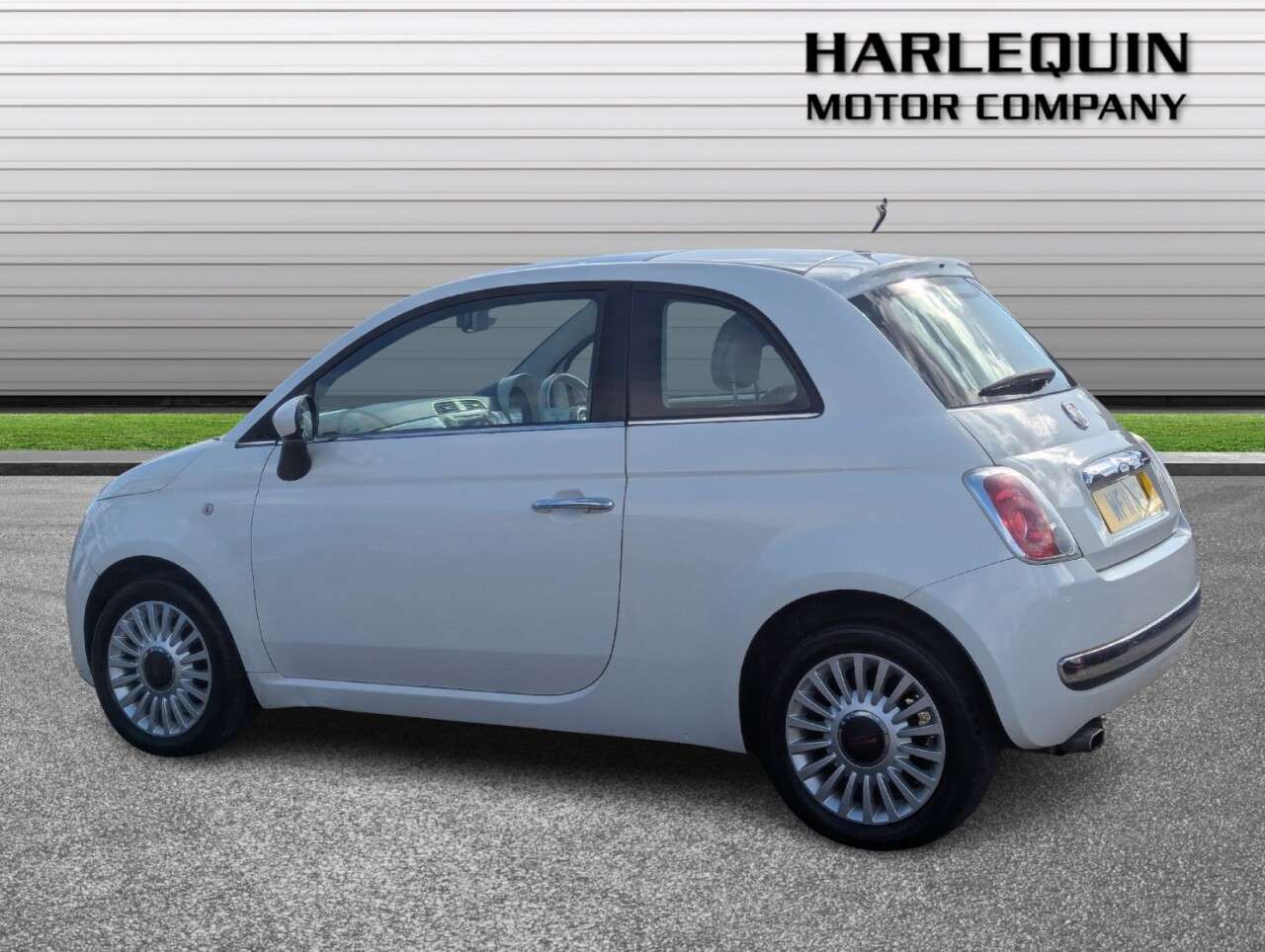 2011 FIAT 500 2011 FIAT 500