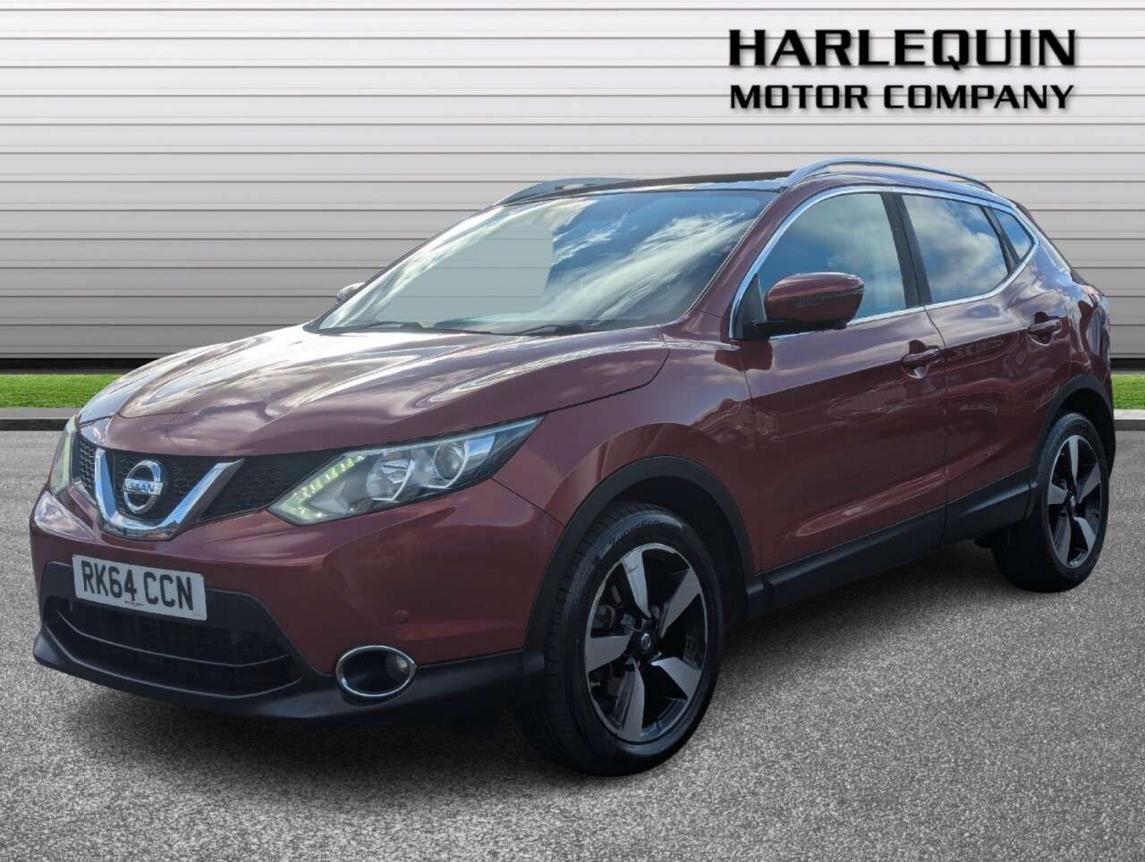 A 2014 NISSAN QASHQAI 1.5 dCi n-tec+ SUV 5dr Diesel Manual 2WD Euro 5 (s/s) (110 ps) FULL SERVICE A 2014 NISSAN QASHQAI 1.5 dCi n-tec+ SUV 5dr Diesel Manual 2WD Euro 5 (s/s) (110 ps) FULL SERVICE