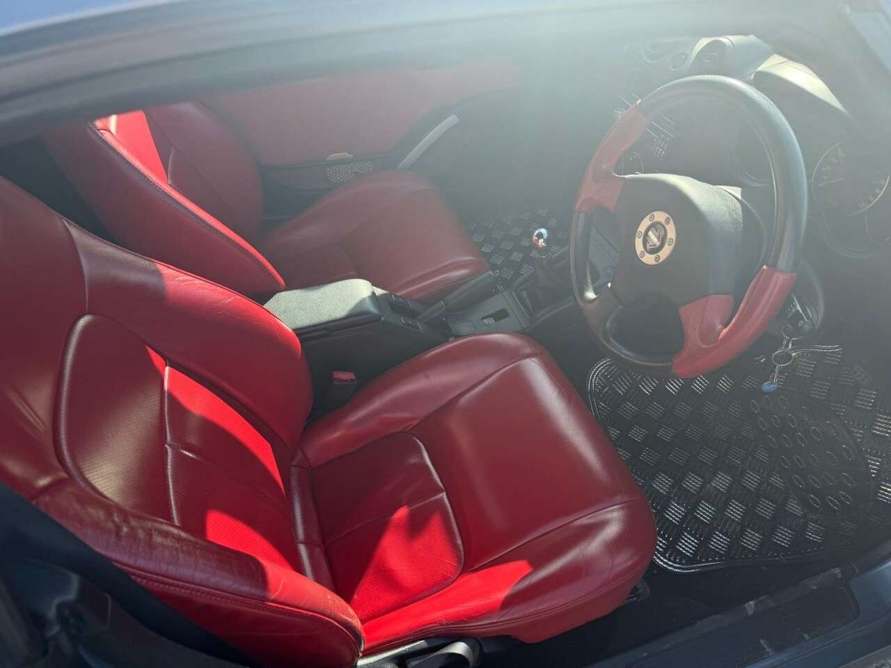 A 2007 DAIHATSU COPEN 1.3 Roadster Convertible 2dr Petrol Manual (140 g/km, 85 bhp) FULL SERVICE A 2007 DAIHATSU COPEN 1.3 Roadster Convertible 2dr Petrol Manual (140 g/km, 85 bhp) FULL SERVICE