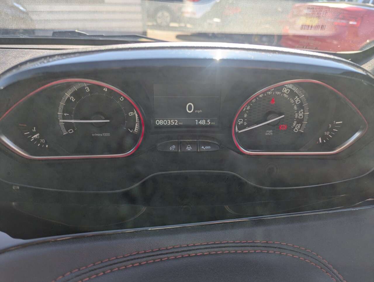 2017 PEUGEOT 208 2017 PEUGEOT 208
