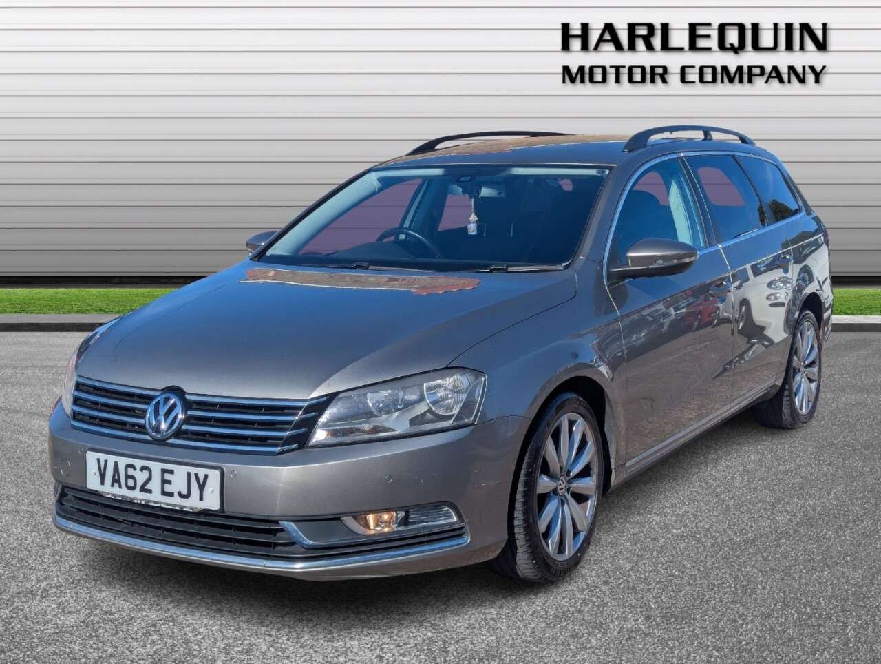 A 2013 VOLKSWAGEN PASSAT 2.0 TDI BlueMotion Tech Highline Estate 5dr Diesel Manual Euro 5 (s/s) (140 A 2013 VOLKSWAGEN PASSAT 2.0 TDI BlueMotion Tech Highline Estate 5dr Diesel Manual Euro 5 (s/s) (140