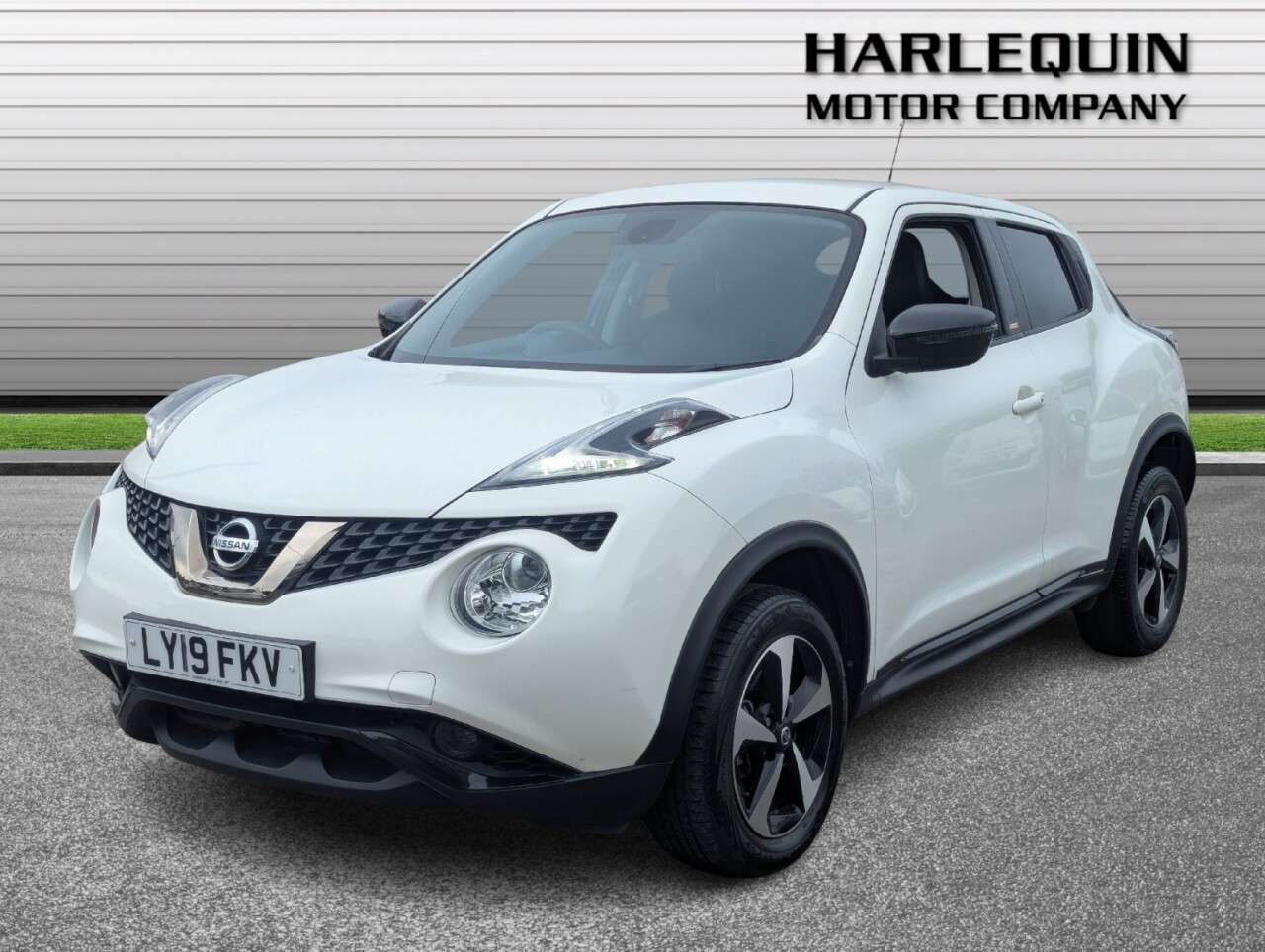 A 2019 NISSAN JUKE 1.6 Bose Personal Edition SUV 5dr Petrol XTRON Euro 6 (112 ps) FULL NISSAN A 2019 NISSAN JUKE 1.6 Bose Personal Edition SUV 5dr Petrol XTRON Euro 6 (112 ps) FULL NISSAN