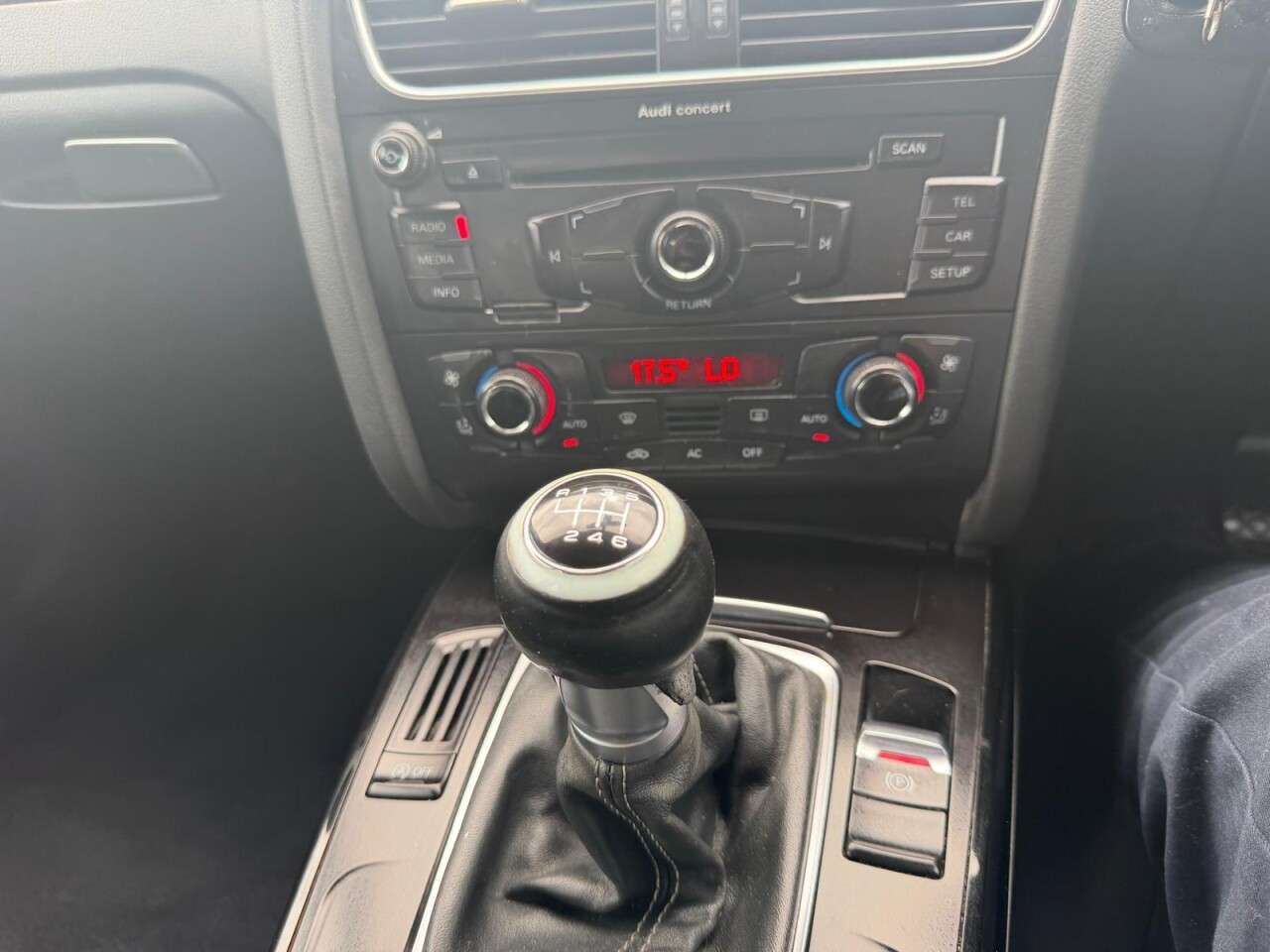 2011 AUDI A4 2011 AUDI A4