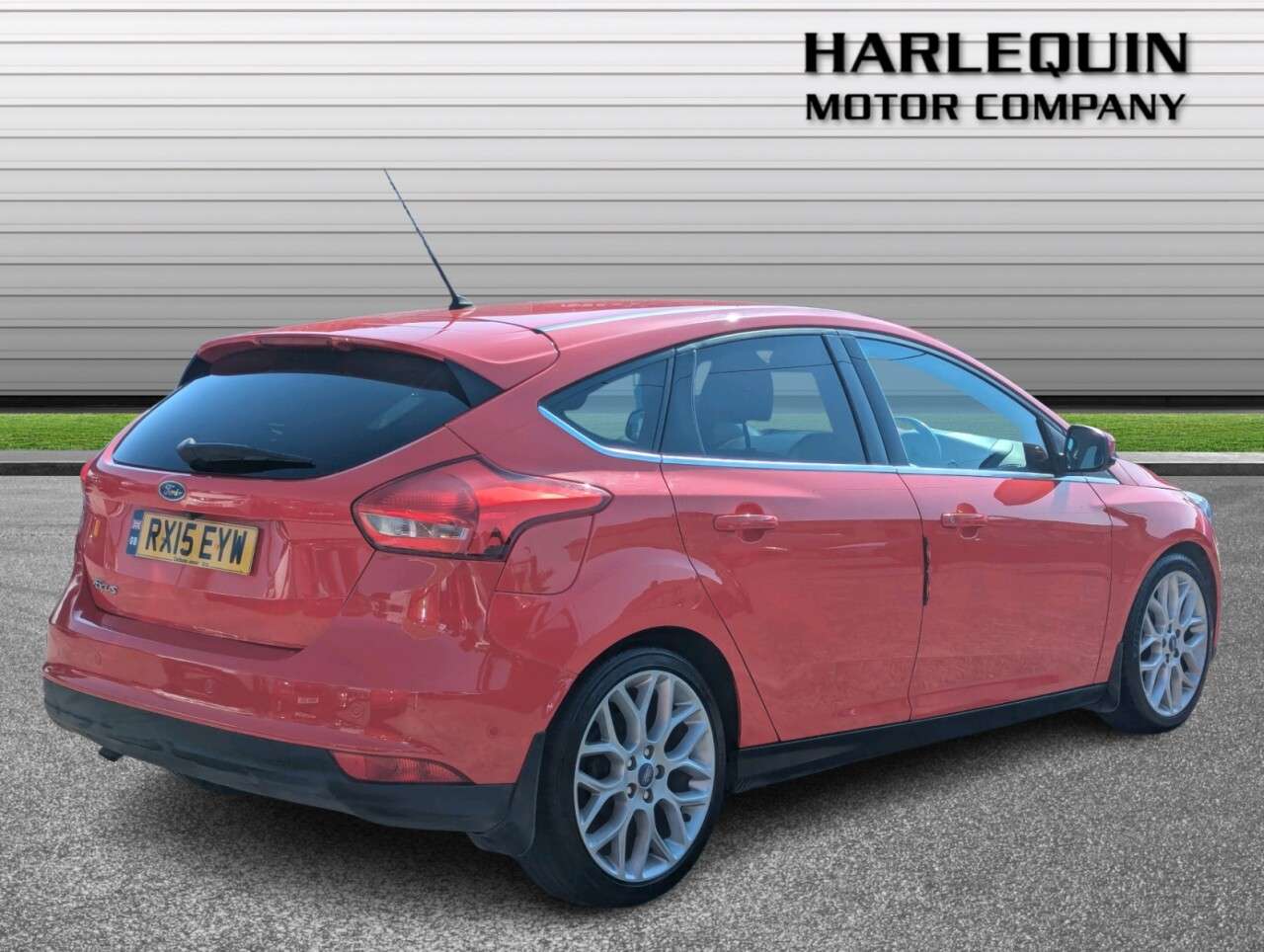 A 2015 FORD FOCUS 1.5 TDCi Titanium X Hatchback 5dr Diesel Manual Euro 6 (s/s) (120 ps) FULL A 2015 FORD FOCUS 1.5 TDCi Titanium X Hatchback 5dr Diesel Manual Euro 6 (s/s) (120 ps) FULL