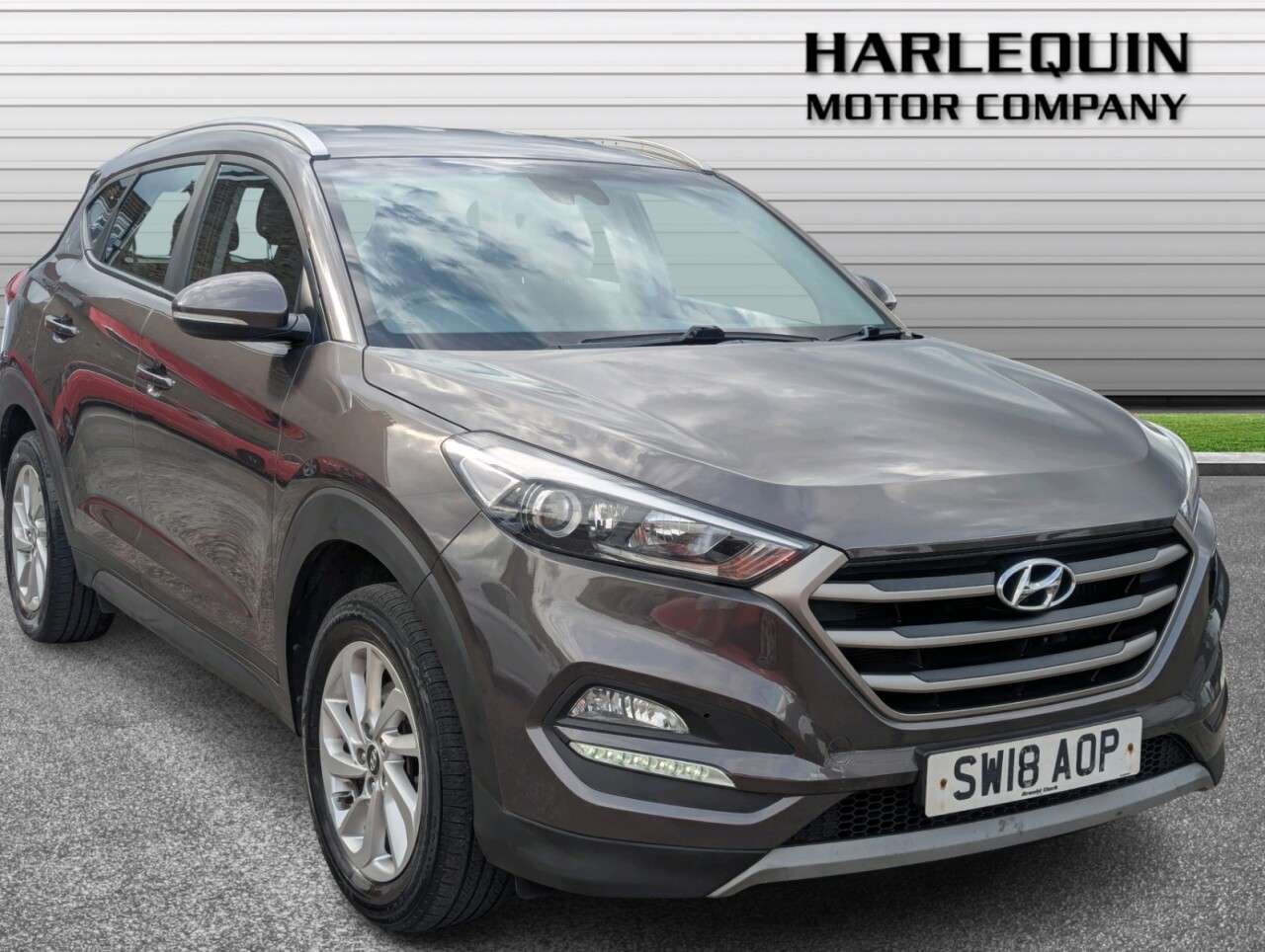 A 2018 HYUNDAI TUCSON 1.7 CRDi Blue Drive SE Nav SUV 5dr Diesel Manual Euro 6 (s/s) (116 ps) FULL A 2018 HYUNDAI TUCSON 1.7 CRDi Blue Drive SE Nav SUV 5dr Diesel Manual Euro 6 (s/s) (116 ps) FULL