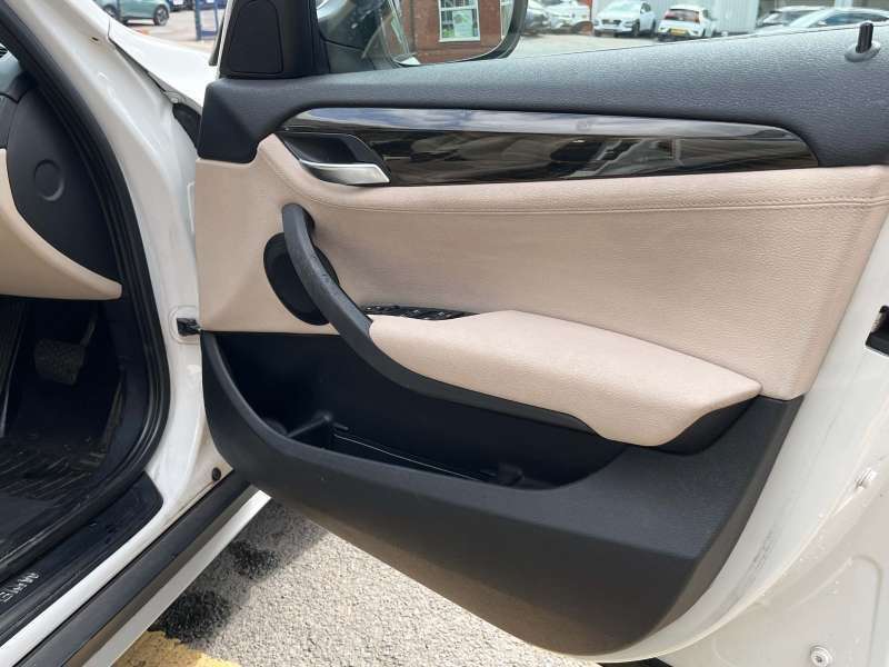 2011 BMW X1 2011 BMW X1