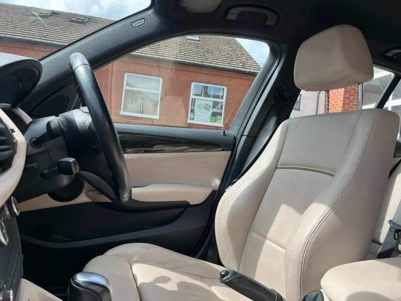 2011 BMW X1 2011 BMW X1