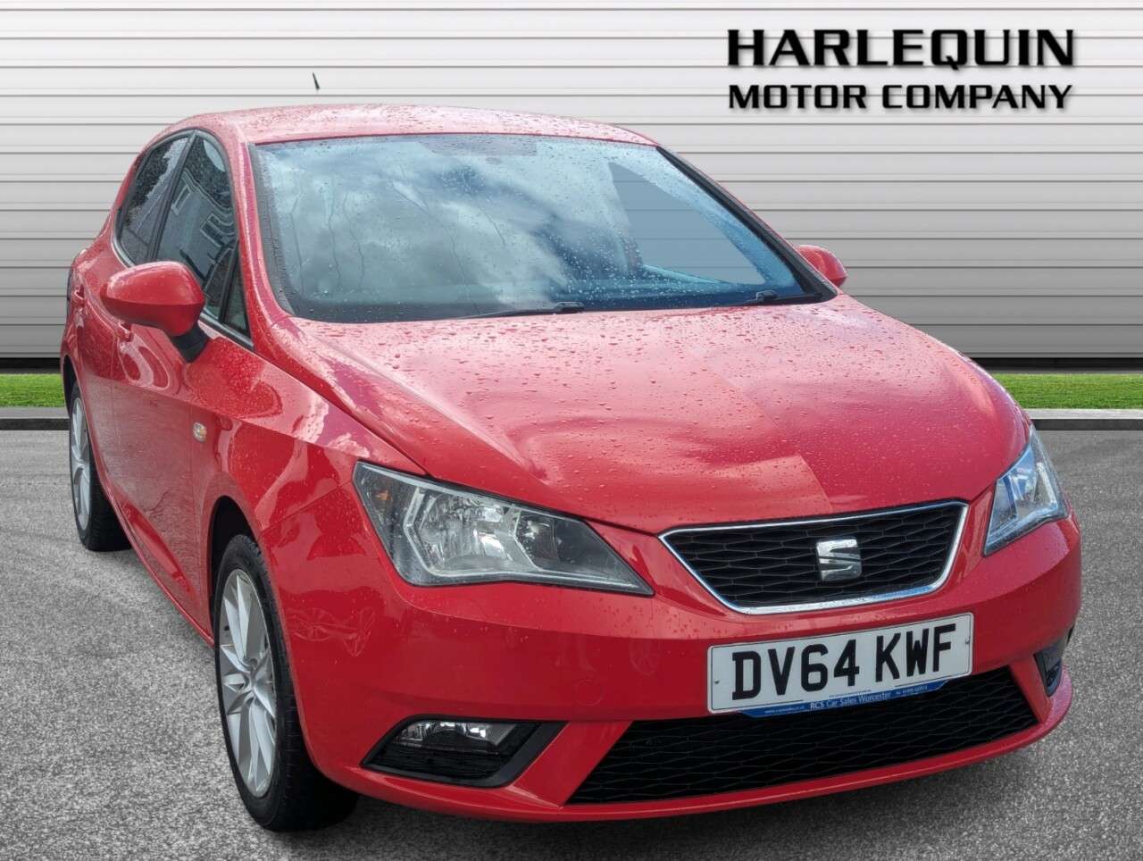 A 2014 SEAT IBIZA 1.4 Toca Hatchback 5dr Petrol Manual Euro 5 (85 ps) FULL SERVICE HISTORY A 2014 SEAT IBIZA 1.4 Toca Hatchback 5dr Petrol Manual Euro 5 (85 ps) FULL SERVICE HISTORY