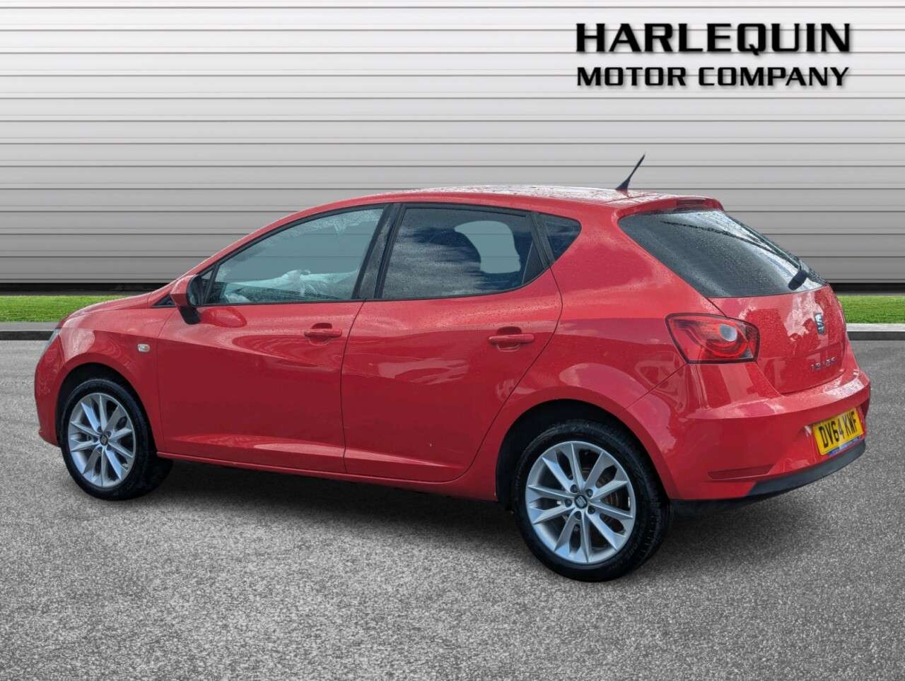 A 2014 SEAT IBIZA 1.4 Toca Hatchback 5dr Petrol Manual Euro 5 (85 ps) FULL SERVICE HISTORY A 2014 SEAT IBIZA 1.4 Toca Hatchback 5dr Petrol Manual Euro 5 (85 ps) FULL SERVICE HISTORY