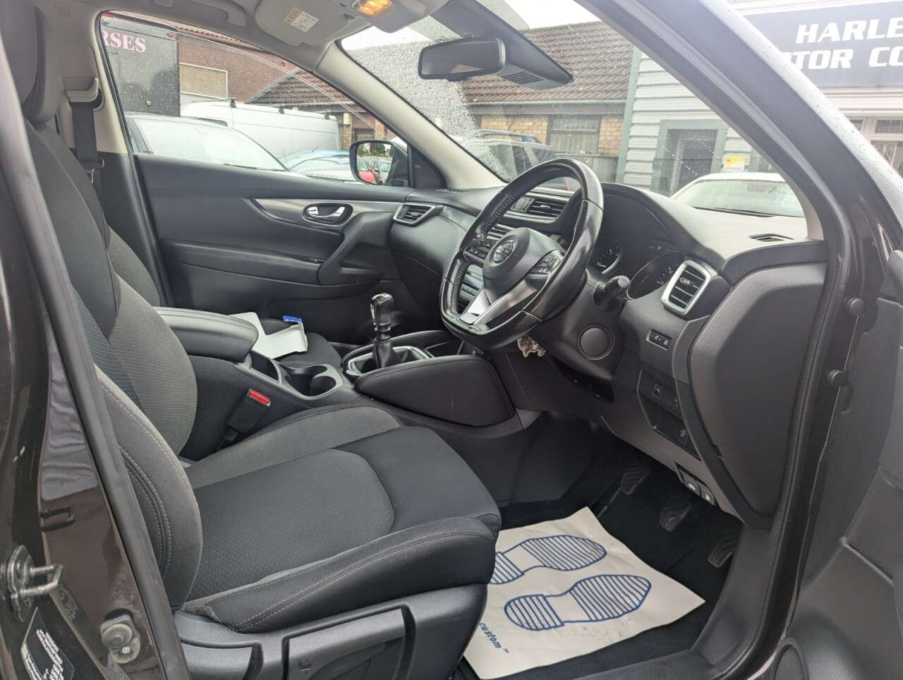 A 2019 NISSAN QASHQAI 1.5 dCi N-Connecta SUV 5dr Diesel Manual Euro 6 (s/s) (115 ps) FULL SERVICE A 2019 NISSAN QASHQAI 1.5 dCi N-Connecta SUV 5dr Diesel Manual Euro 6 (s/s) (115 ps) FULL SERVICE