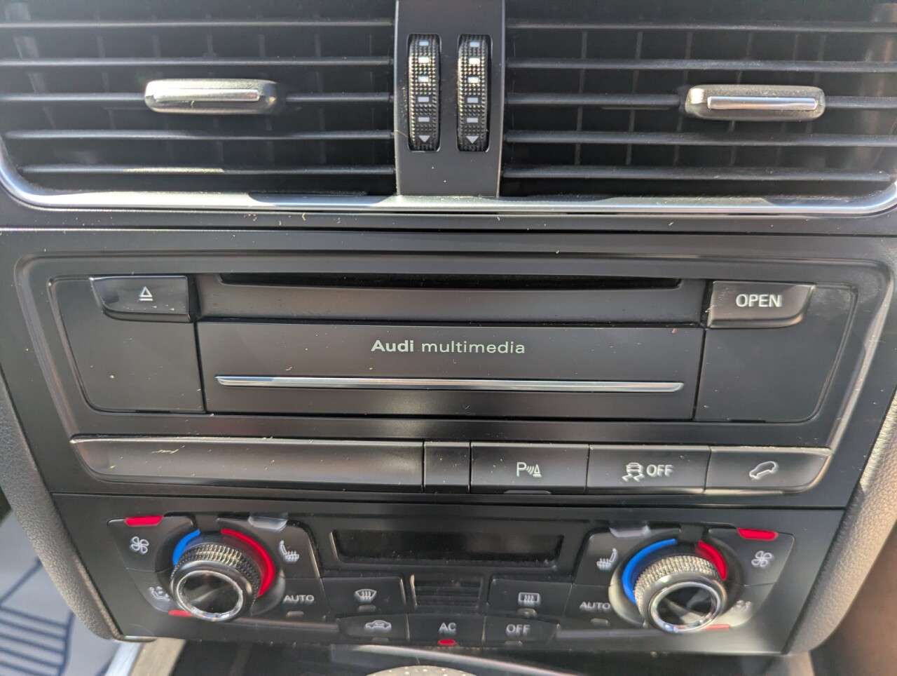 2012 AUDI Q5 2012 AUDI Q5