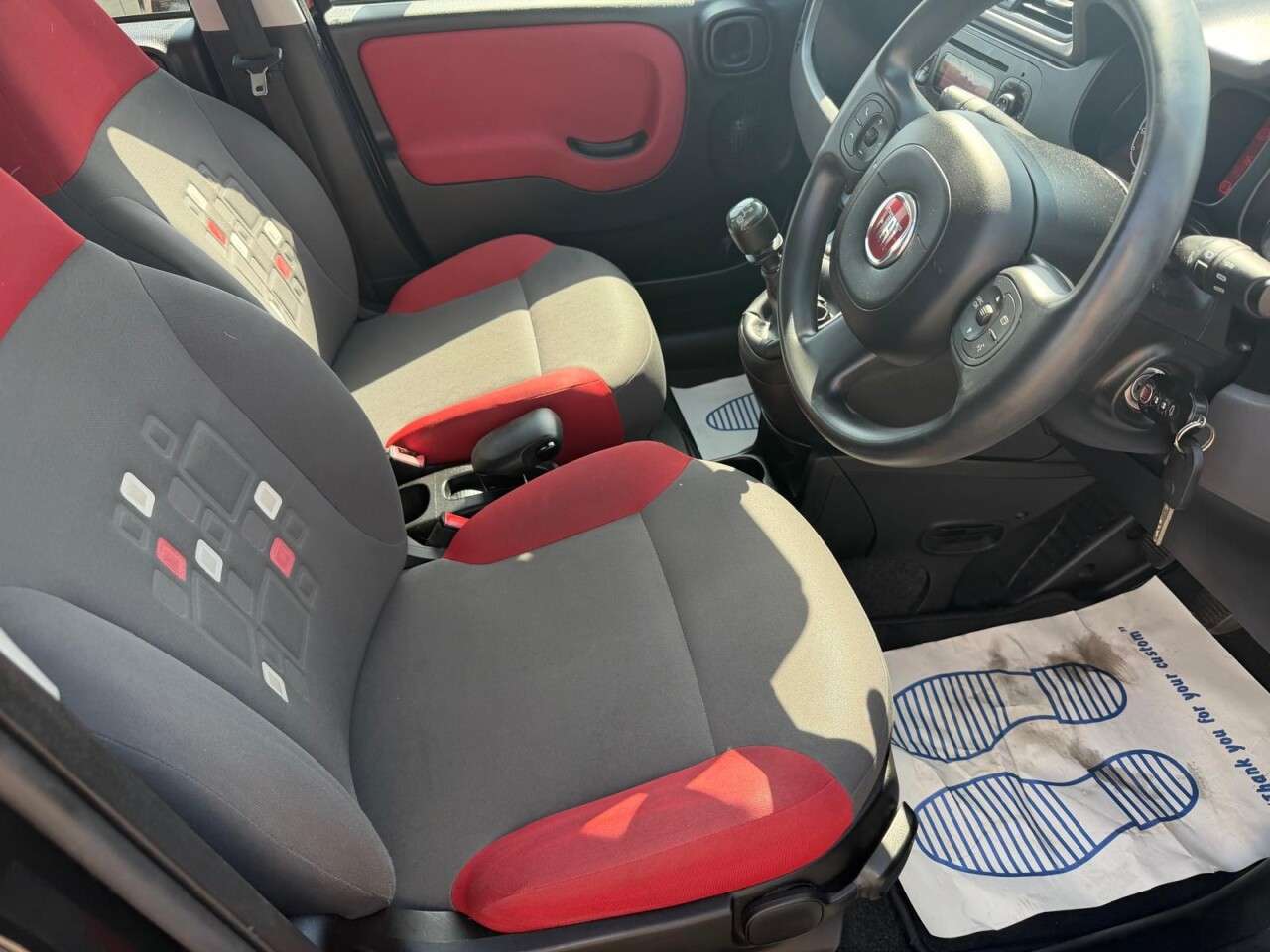 A 2015 FIAT PANDA 1.2 Easy Hatchback 5dr Petrol Manual Euro 6 (69 bhp) FULL SERVICE HISTORY I A 2015 FIAT PANDA 1.2 Easy Hatchback 5dr Petrol Manual Euro 6 (69 bhp) FULL SERVICE HISTORY I