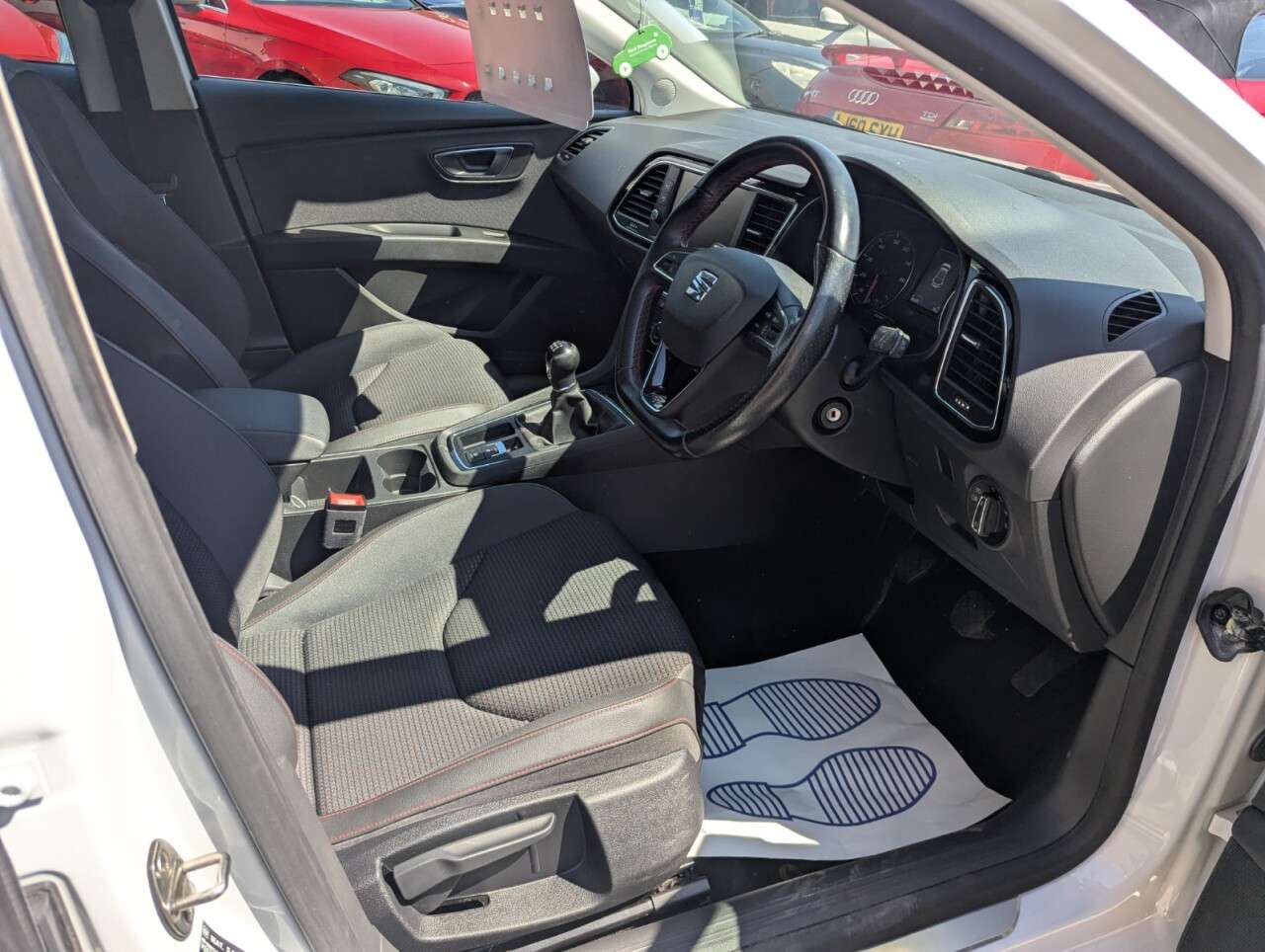 A 2018 SEAT LEON TSI EVO FR A 2018 SEAT LEON TSI EVO FR