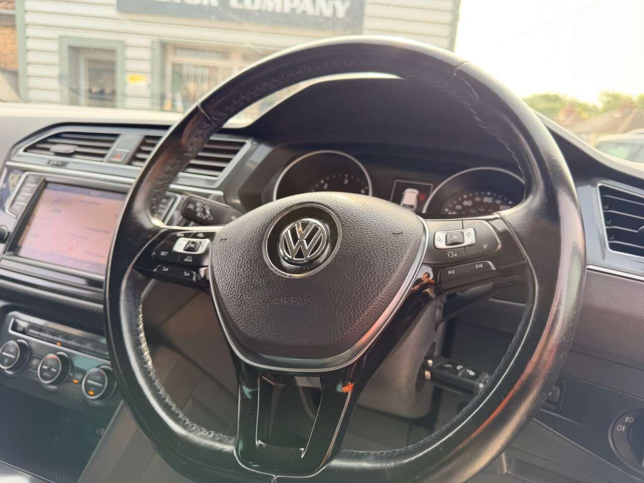 2016 VOLKSWAGEN TIGUAN 2016 VOLKSWAGEN TIGUAN