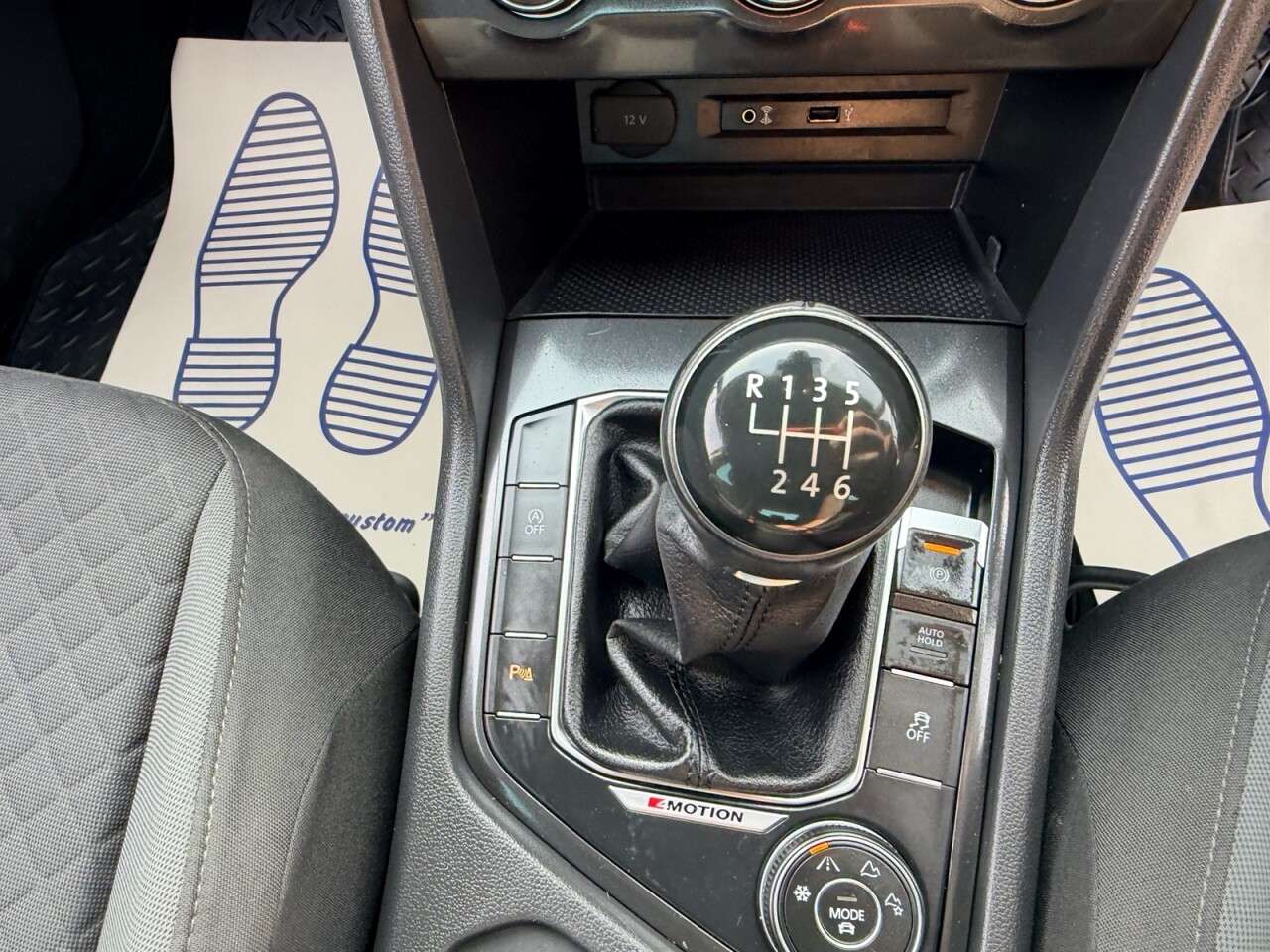 2016 VOLKSWAGEN TIGUAN 2016 VOLKSWAGEN TIGUAN