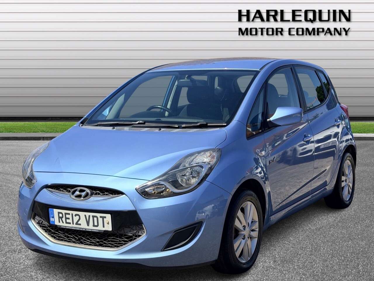 A 2012 HYUNDAI IX20 1.4 Active Hatchback 5dr Petrol Manual Euro 5 (s/s) (90 bhp) A 2012 HYUNDAI IX20 1.4 Active Hatchback 5dr Petrol Manual Euro 5 (s/s) (90 bhp)