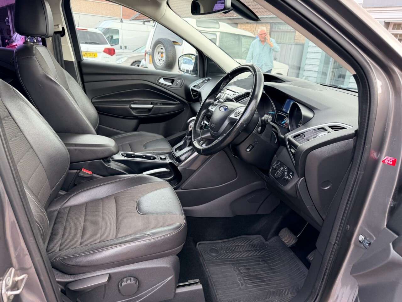 A 2014 FORD KUGA 2.0 TDCi Titanium SUV 5dr Diesel Powershift AWD Euro 5 (163 ps) INCLUDED GE A 2014 FORD KUGA 2.0 TDCi Titanium SUV 5dr Diesel Powershift AWD Euro 5 (163 ps) INCLUDED GE