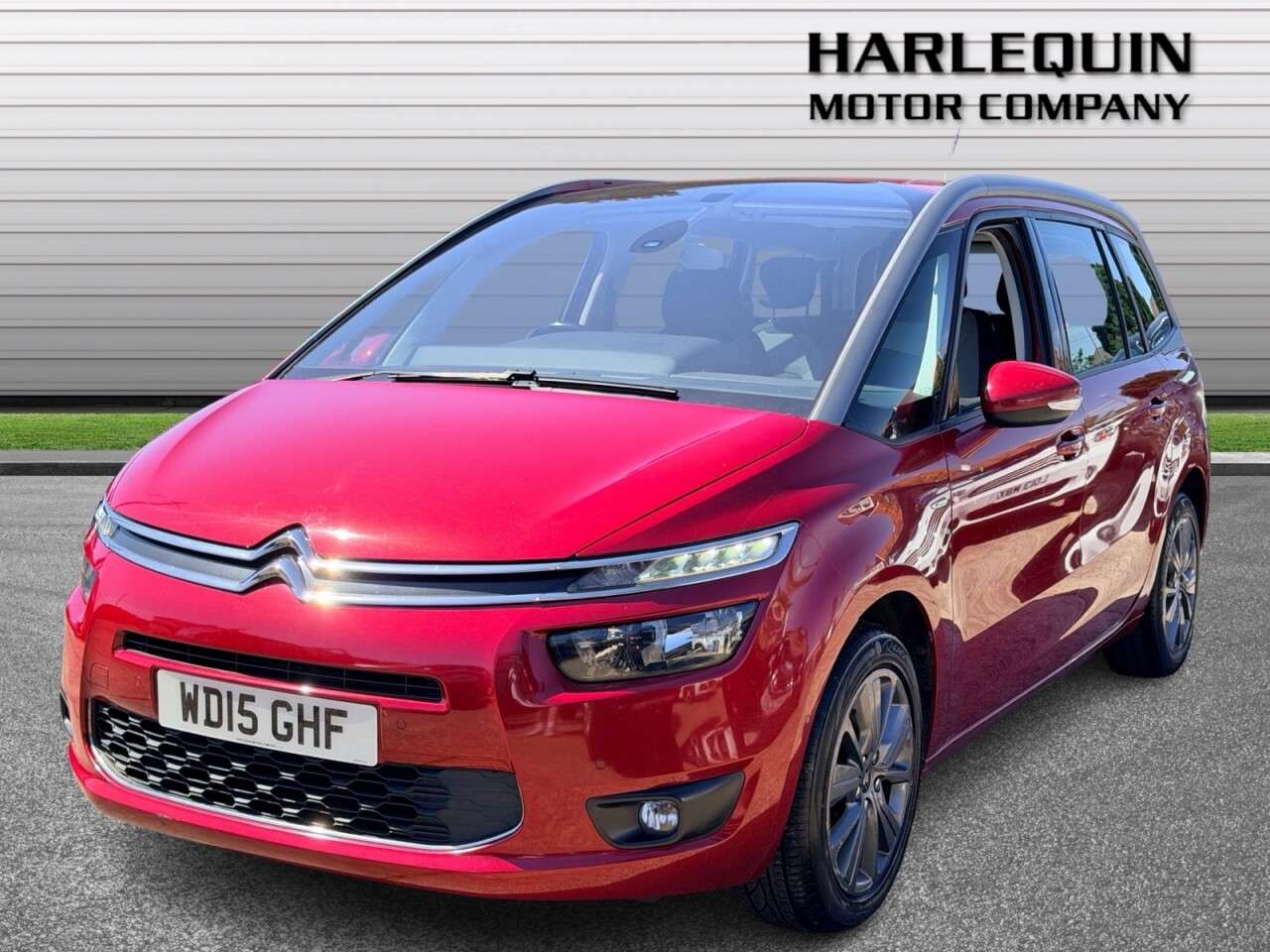 A 2015 CITROEN GRAND C4 PICASSO 1.6 BlueHDi Exclusive MPV 5dr Diesel Manual Euro 6 (s/s) (120 ps) FULL SERV A 2015 CITROEN GRAND C4 PICASSO 1.6 BlueHDi Exclusive MPV 5dr Diesel Manual Euro 6 (s/s) (120 ps) FULL SERV