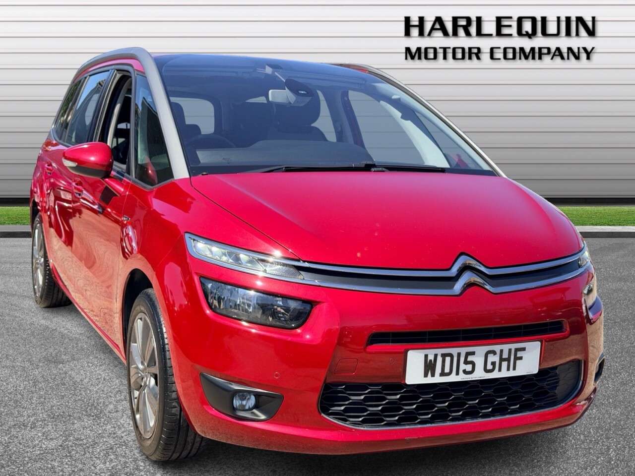 A 2015 CITROEN GRAND C4 PICASSO 1.6 BlueHDi Exclusive MPV 5dr Diesel Manual Euro 6 (s/s) (120 ps) FULL SERV A 2015 CITROEN GRAND C4 PICASSO 1.6 BlueHDi Exclusive MPV 5dr Diesel Manual Euro 6 (s/s) (120 ps) FULL SERV