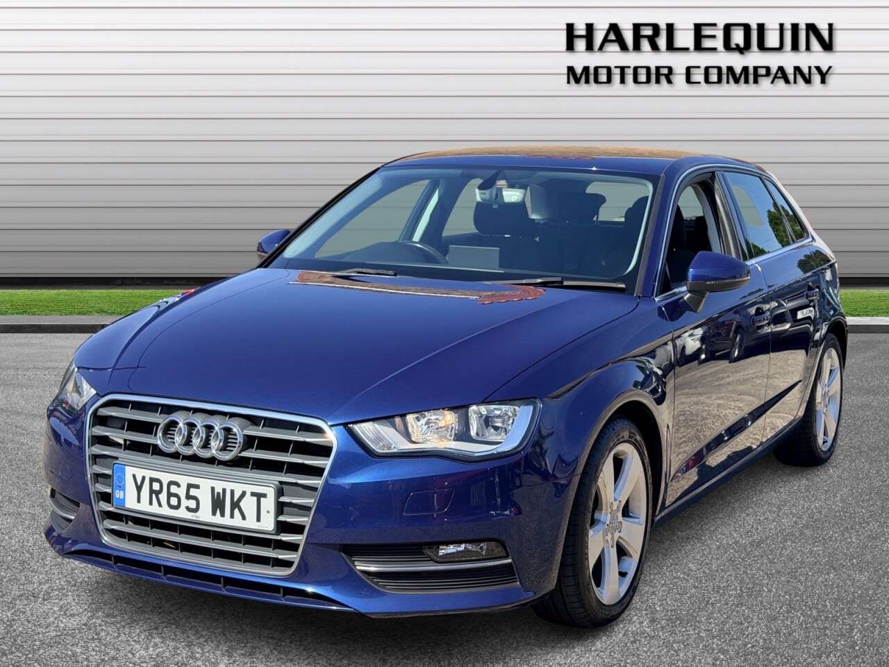 A 2015 AUDI A3 1.4 TFSI CoD Sport Sportback 5dr Petrol Manual Euro 6 (s/s) (150 ps) FULL S A 2015 AUDI A3 1.4 TFSI CoD Sport Sportback 5dr Petrol Manual Euro 6 (s/s) (150 ps) FULL S