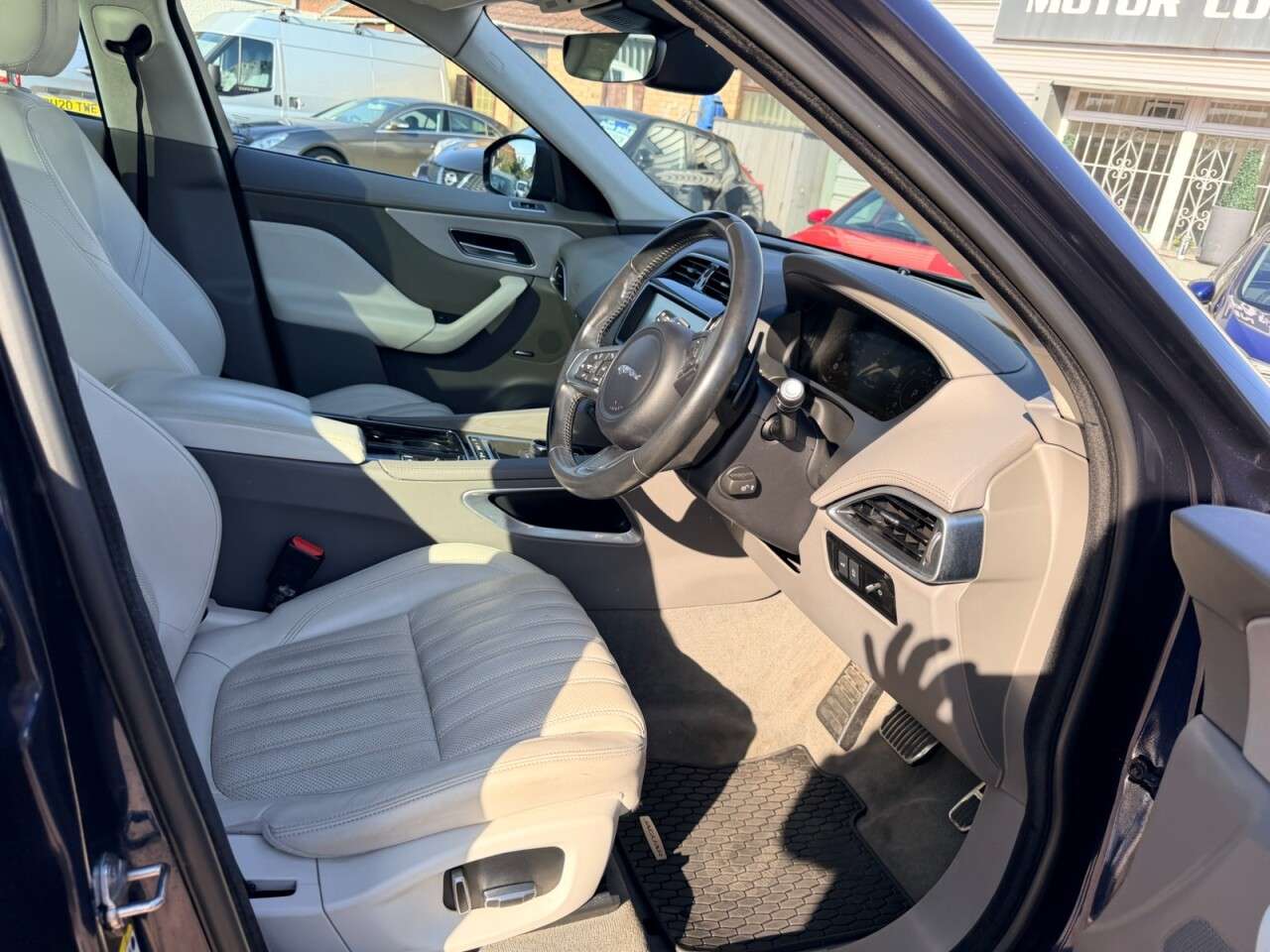 A 2018 JAGUAR F-PACE 2.0 D180 Portfolio SUV 5dr Diesel Auto AWD Euro 6 (s/s) (180 ps) 2 OWNER A 2018 JAGUAR F-PACE 2.0 D180 Portfolio SUV 5dr Diesel Auto AWD Euro 6 (s/s) (180 ps) 2 OWNER
