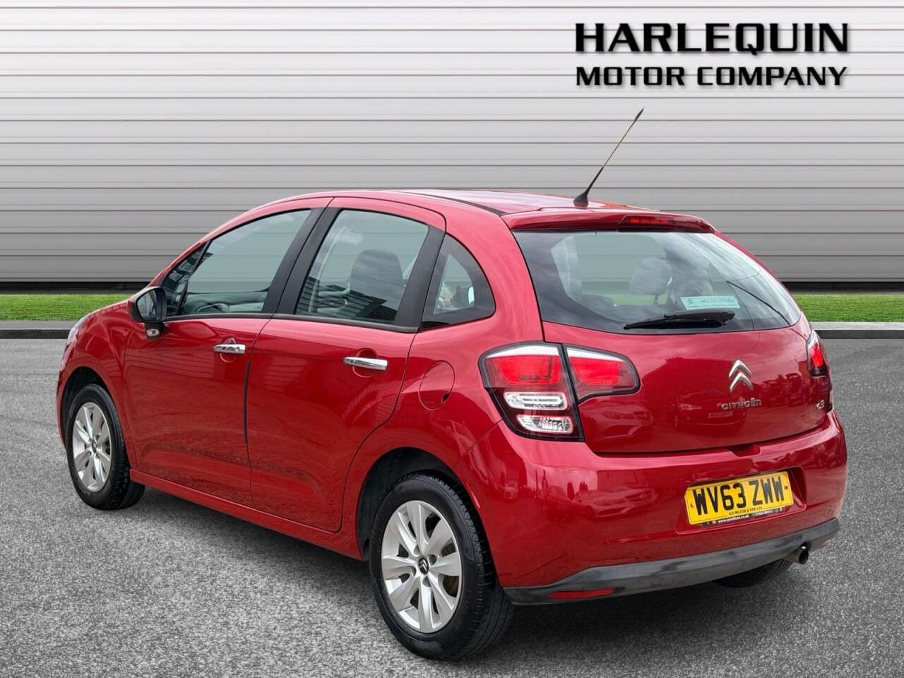 A 2013 CITROEN C3 1.4 HDi VTR+ Hatchback 5dr Diesel Manual Euro 5 (70 ps) CHEAP TAX A 2013 CITROEN C3 1.4 HDi VTR+ Hatchback 5dr Diesel Manual Euro 5 (70 ps) CHEAP TAX